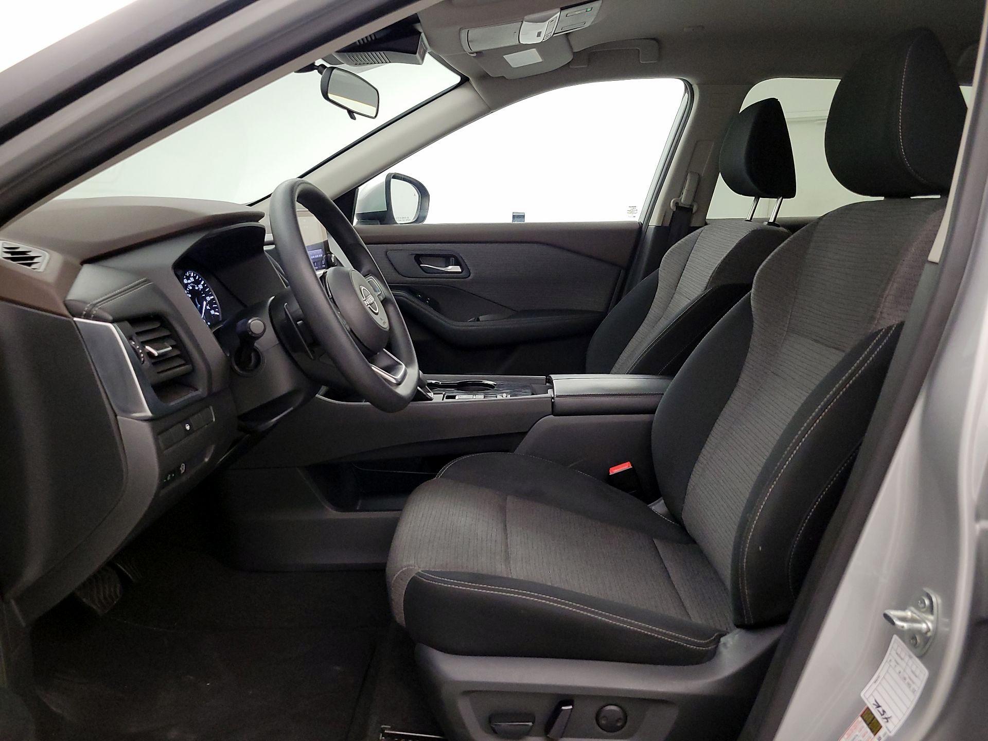 Thumbnail: 2023 Nissan Rogue - 11