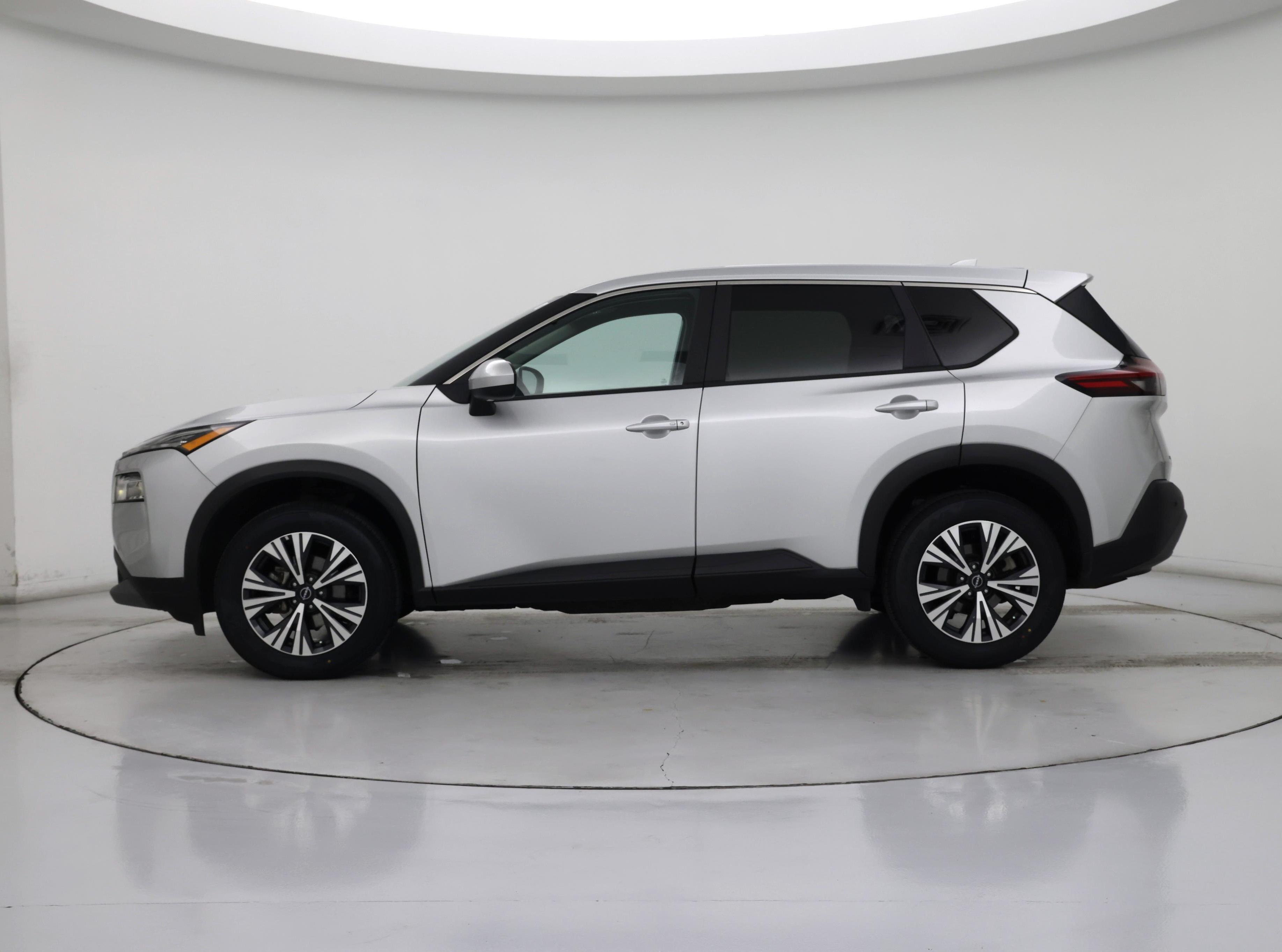 Thumbnail: 2023 Nissan Rogue - 3