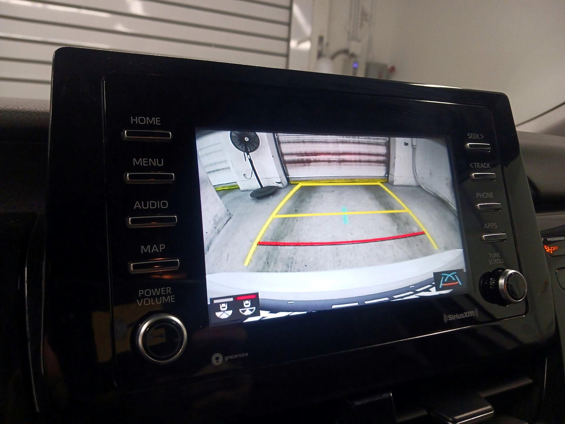 Thumbnail: 2023 Toyota Camry - 12