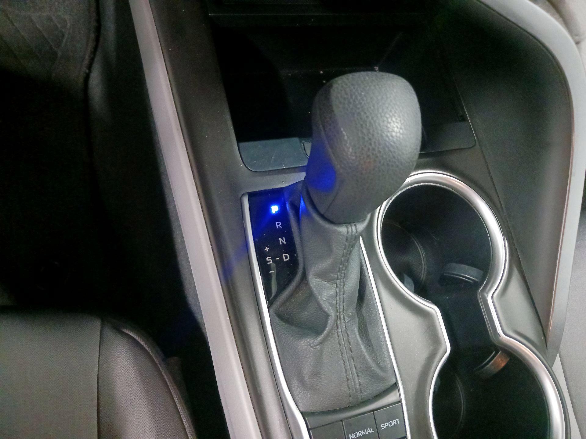 Thumbnail: 2023 Toyota Camry - 15