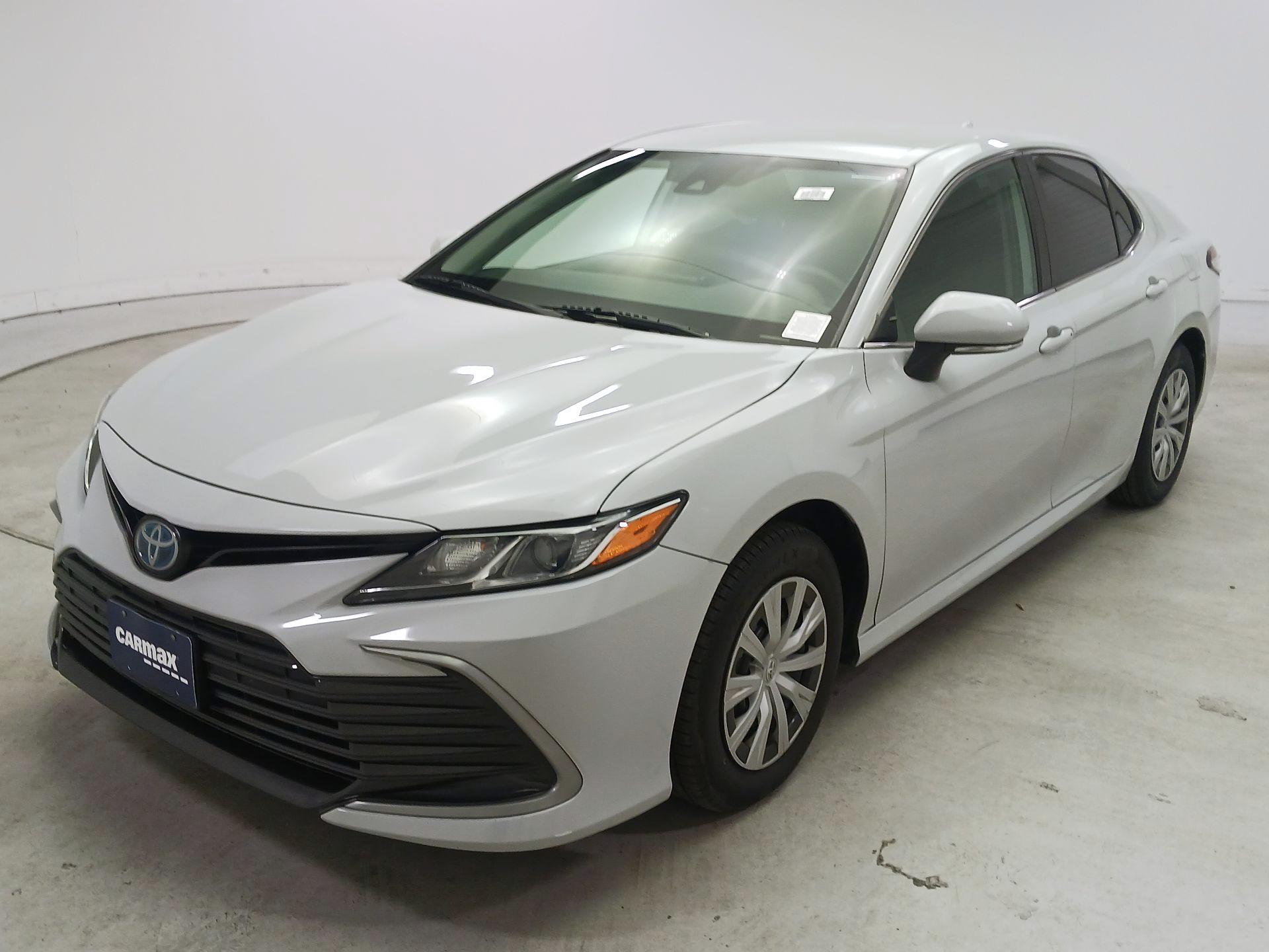 Thumbnail: 2023 Toyota Camry - 3