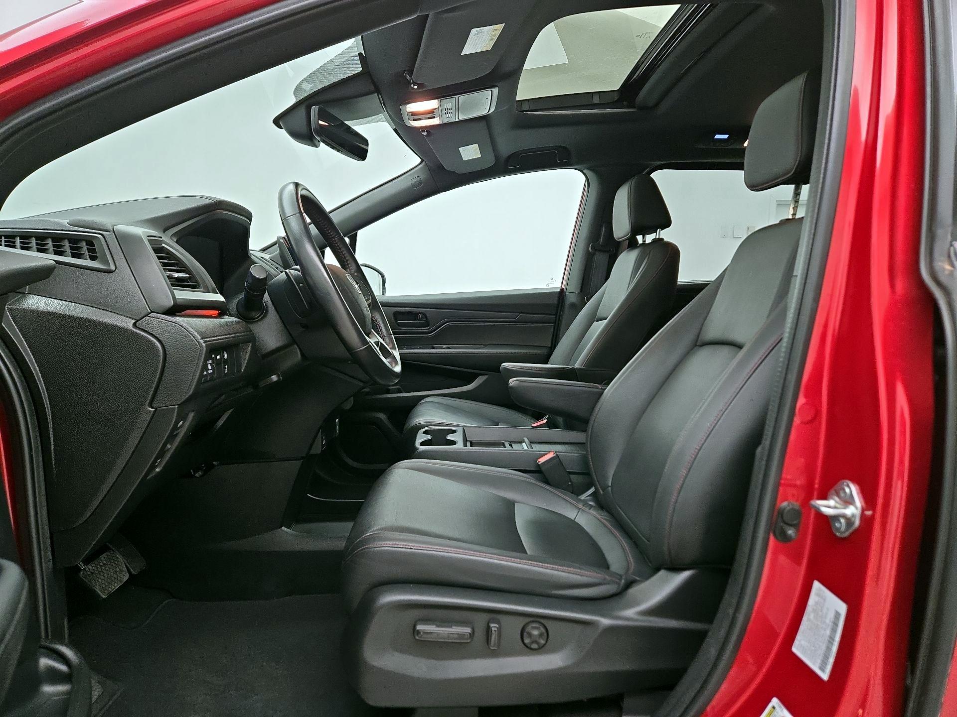 Thumbnail: 2023 Honda Odyssey - 11