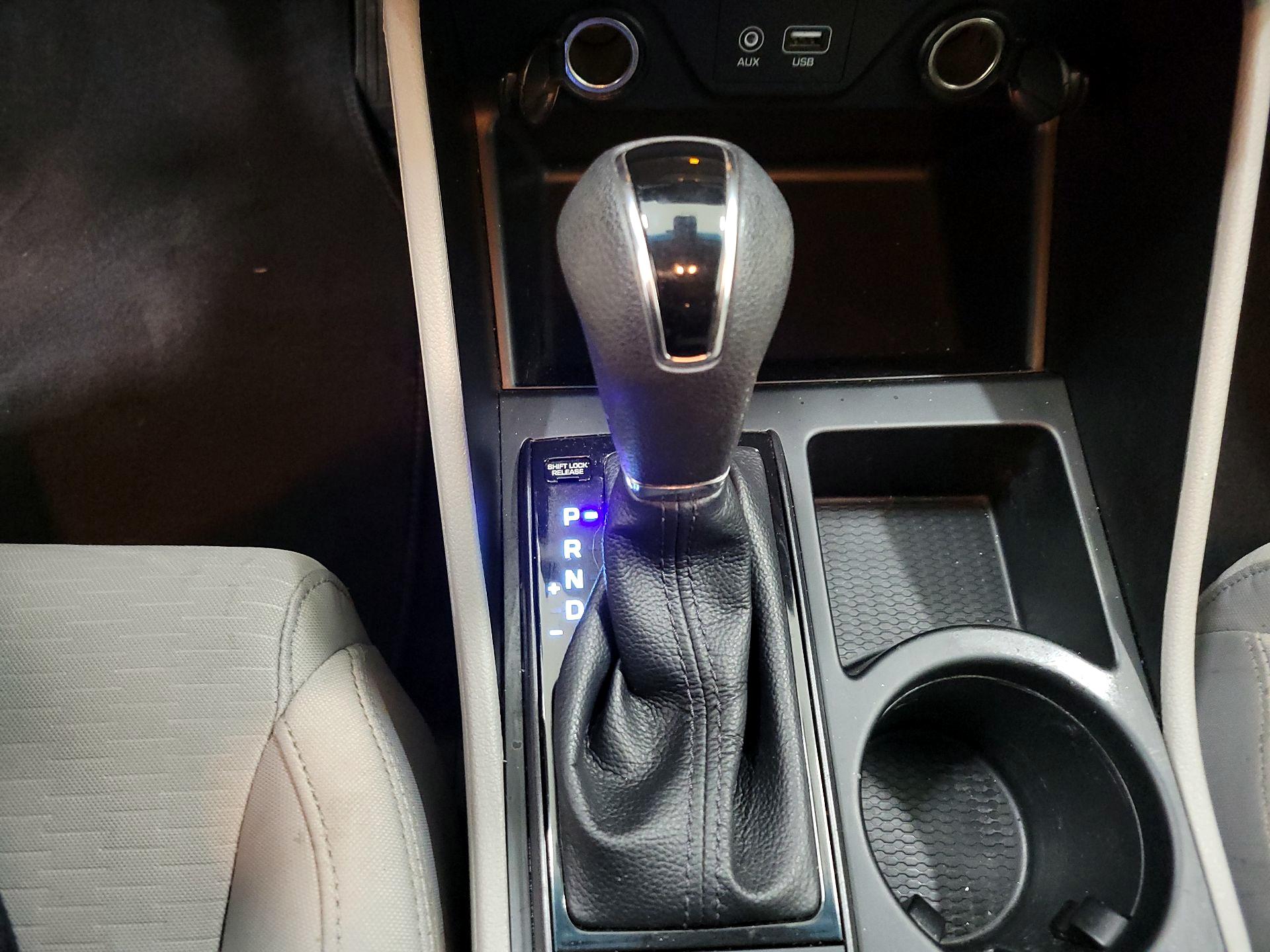 Thumbnail: 2020 Hyundai Tucson - 17