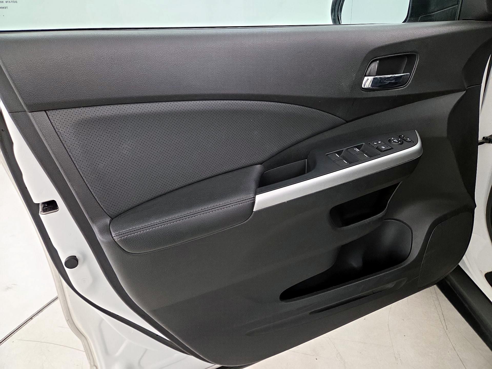 Thumbnail: 2015 Honda CR-V - 12