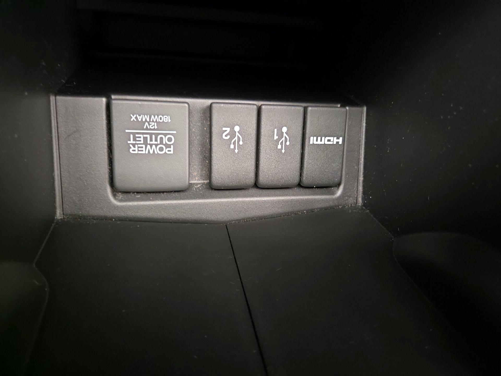 Thumbnail: 2015 Honda CR-V - 18