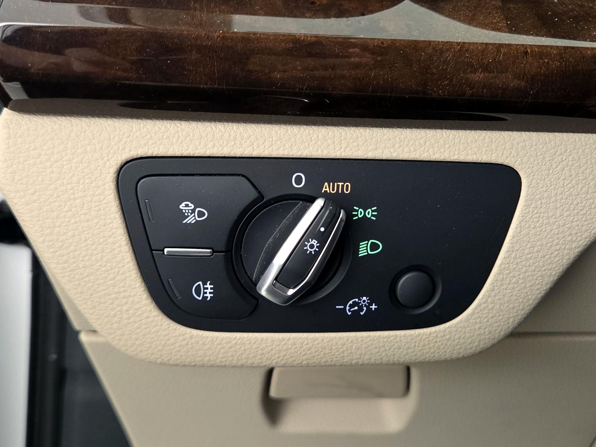 Thumbnail: 2019 Audi Q5 - 13