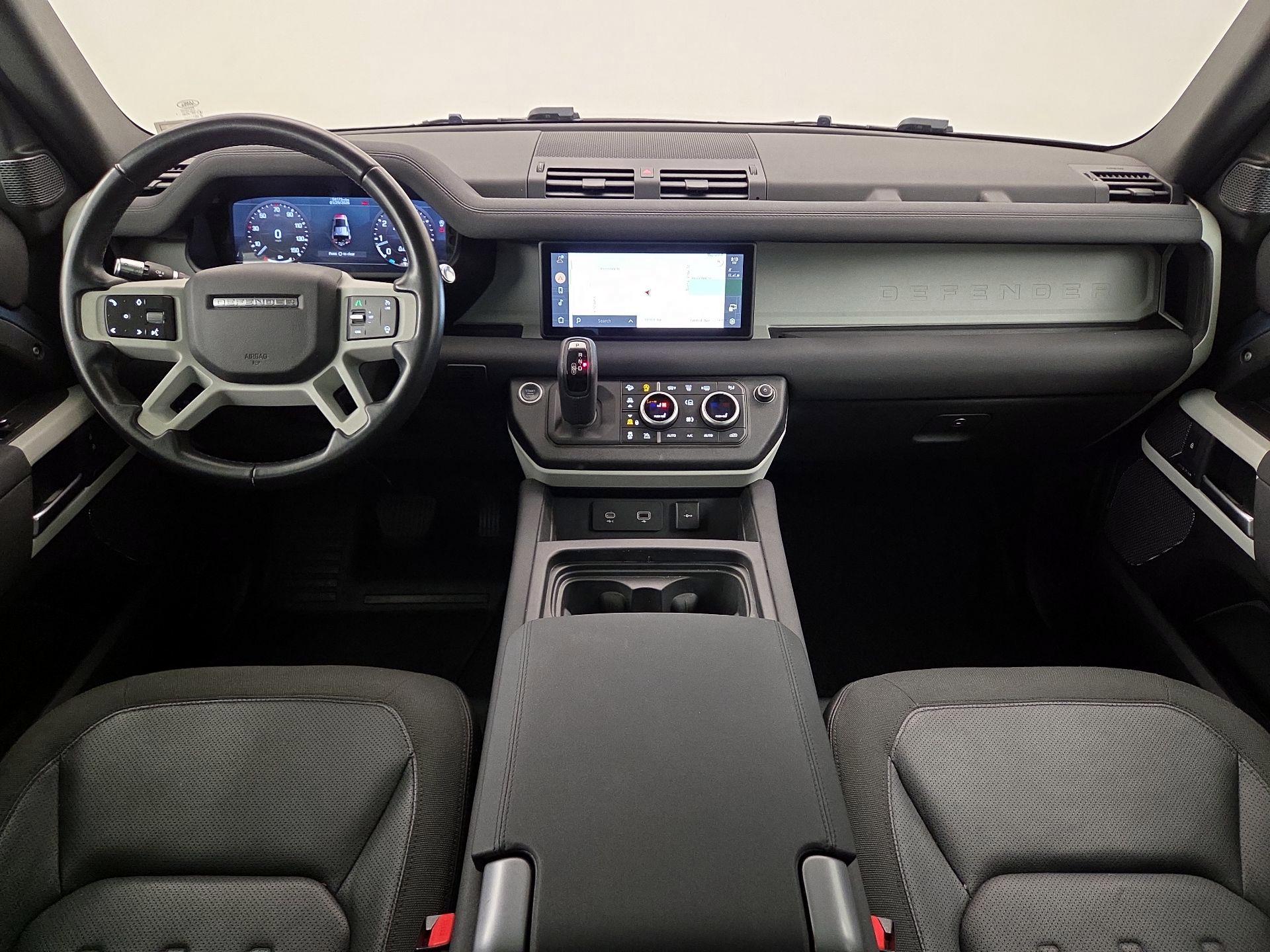 Thumbnail: 2021 Land Rover Defender - 9