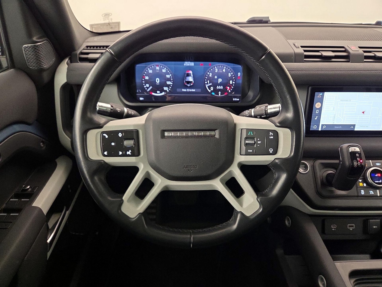 2021 Land Rover Defender S - Photo 11