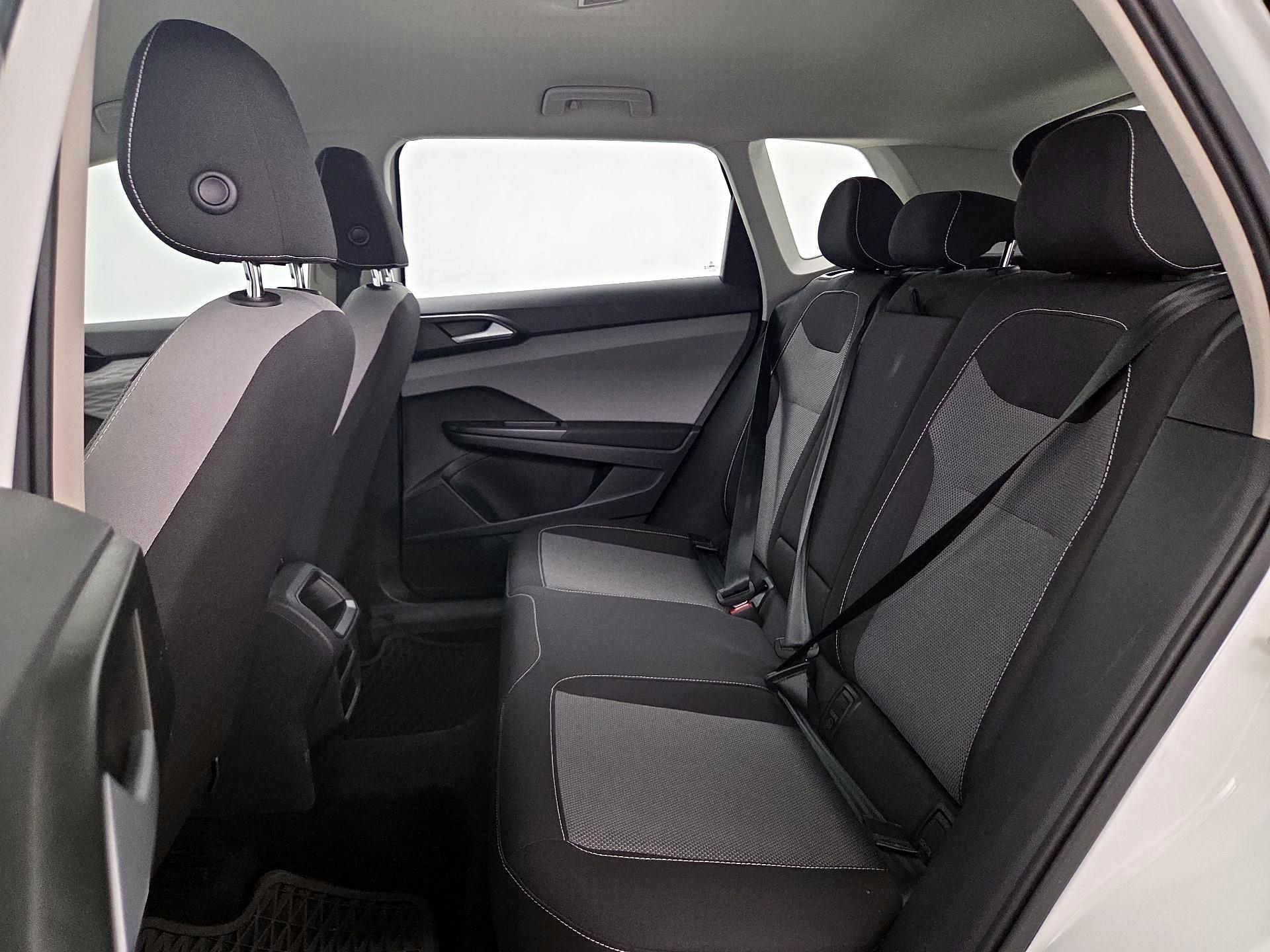 Thumbnail: 2023 Volkswagen Taos - 19