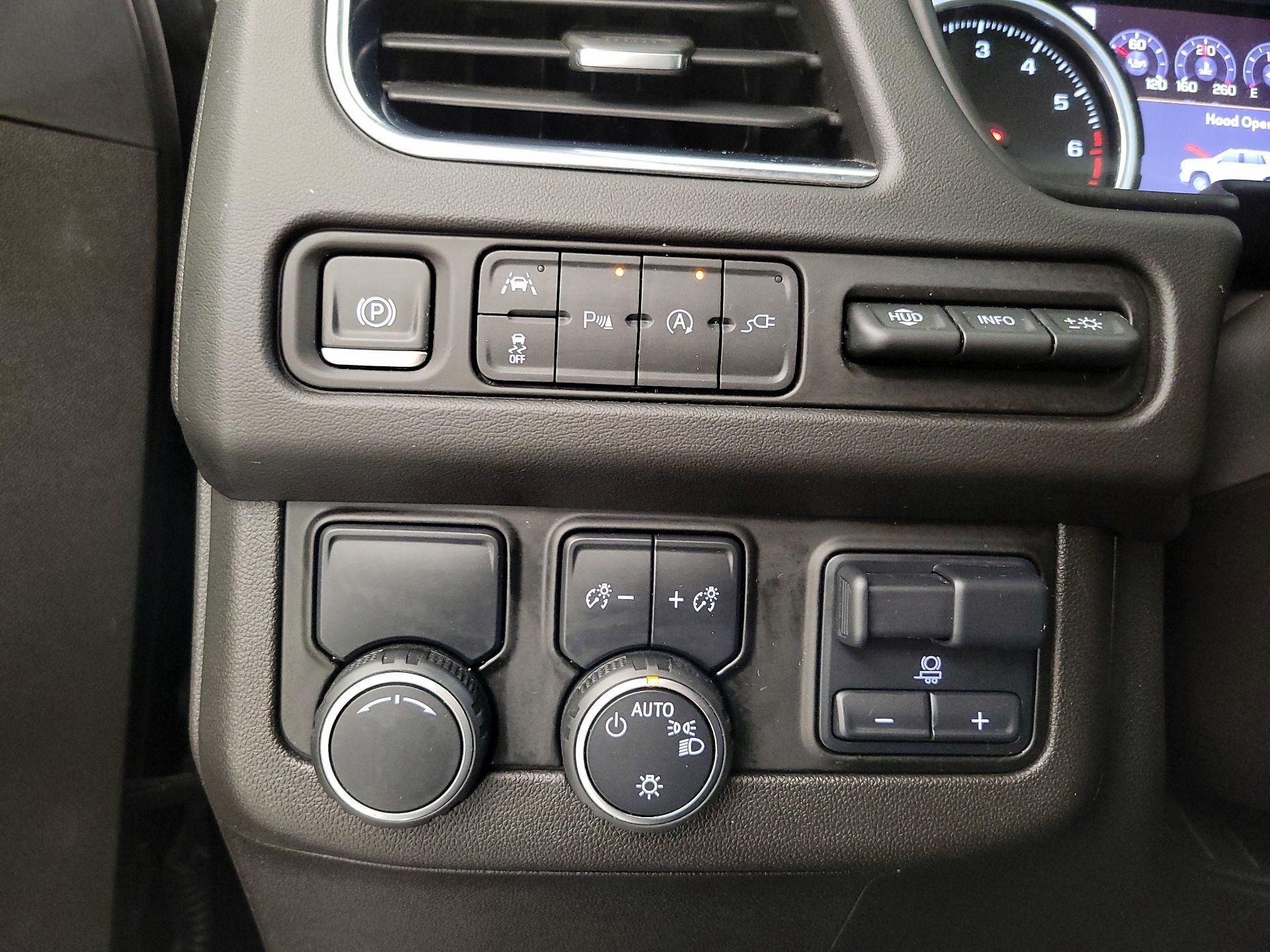 Thumbnail: 2021 Chevrolet Tahoe - 13