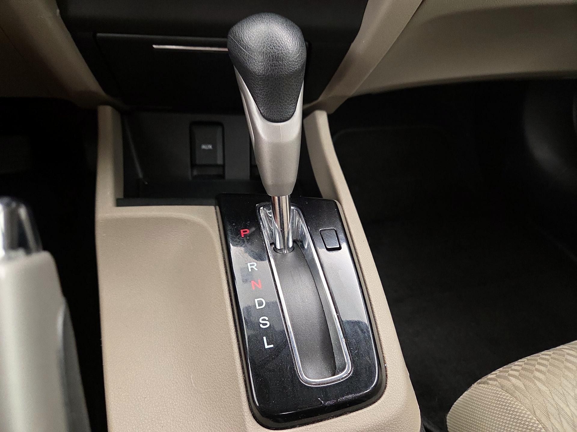 Thumbnail: 2015 Honda Civic - 17