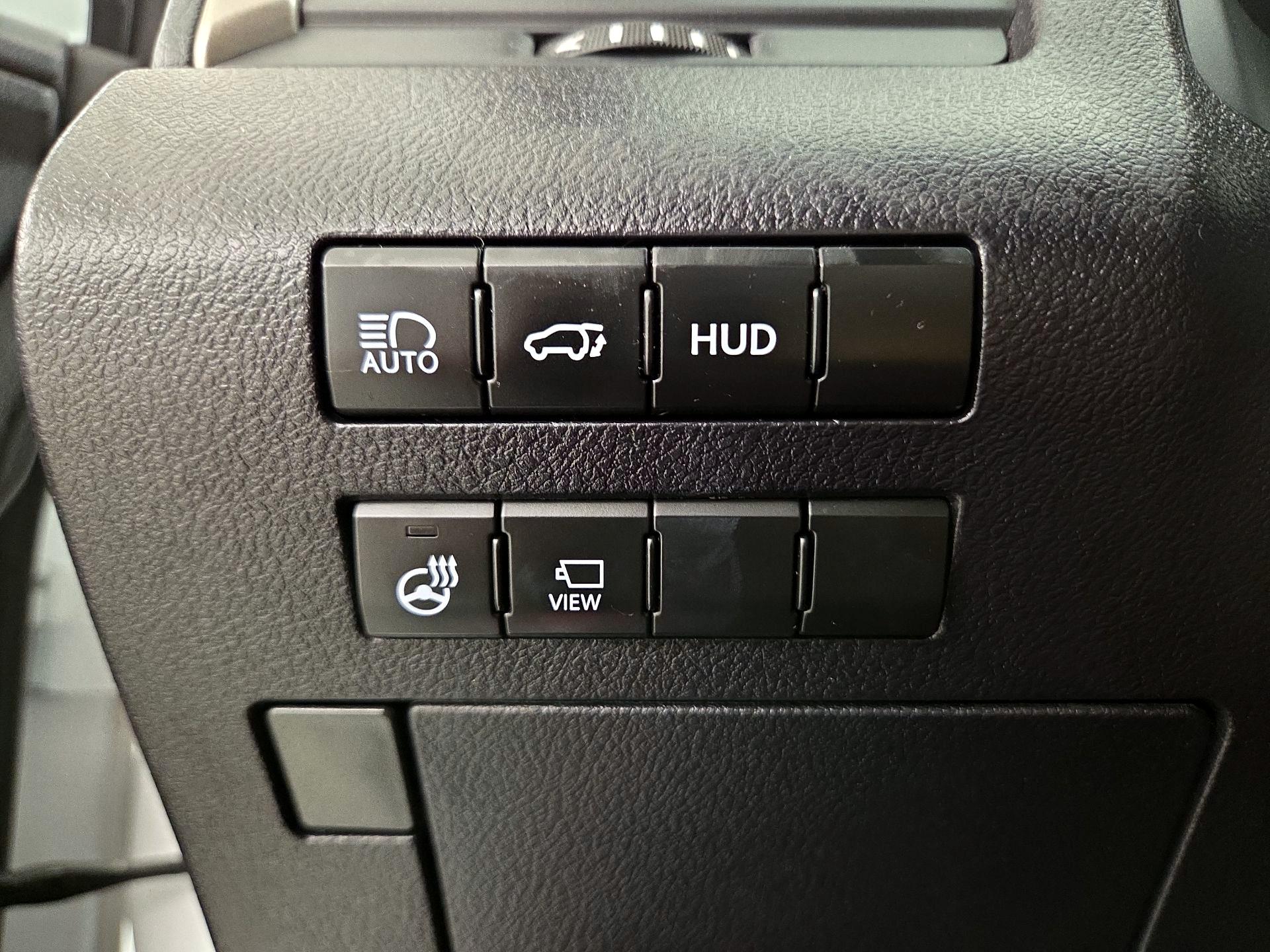 Thumbnail: 2018 Lexus RX - 13