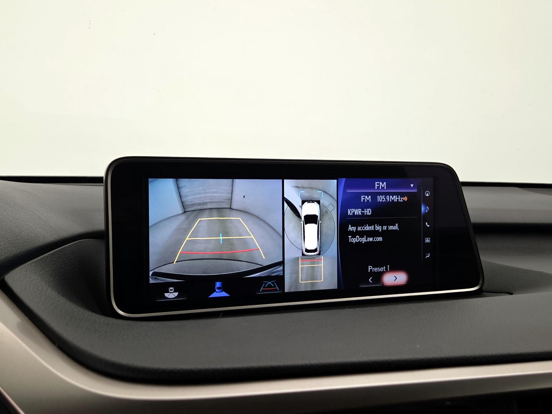 Thumbnail: 2018 Lexus RX - 15