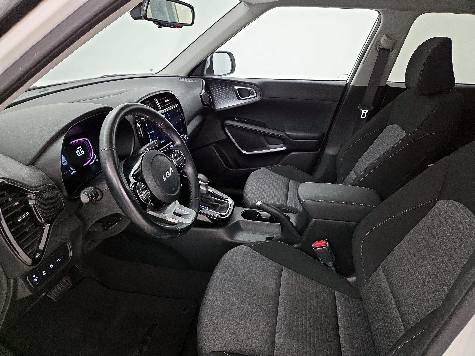 Thumbnail: 2023 Kia Soul - 11