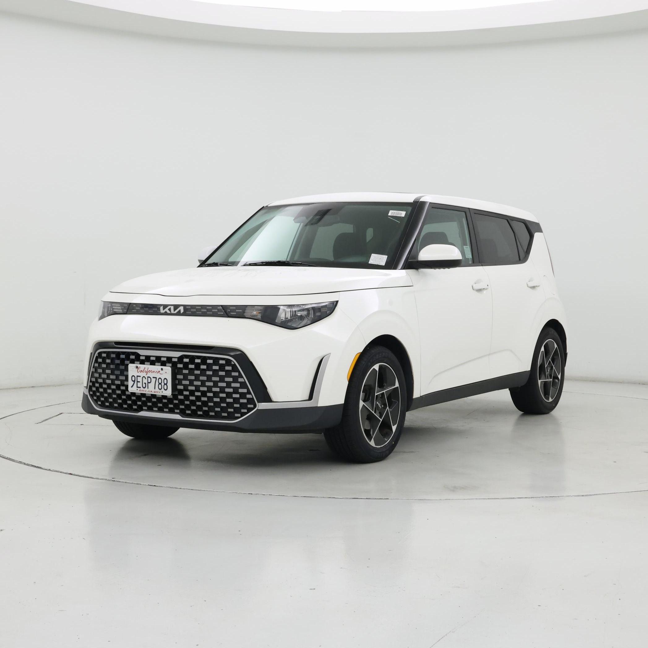 Thumbnail: 2023 Kia Soul - 4