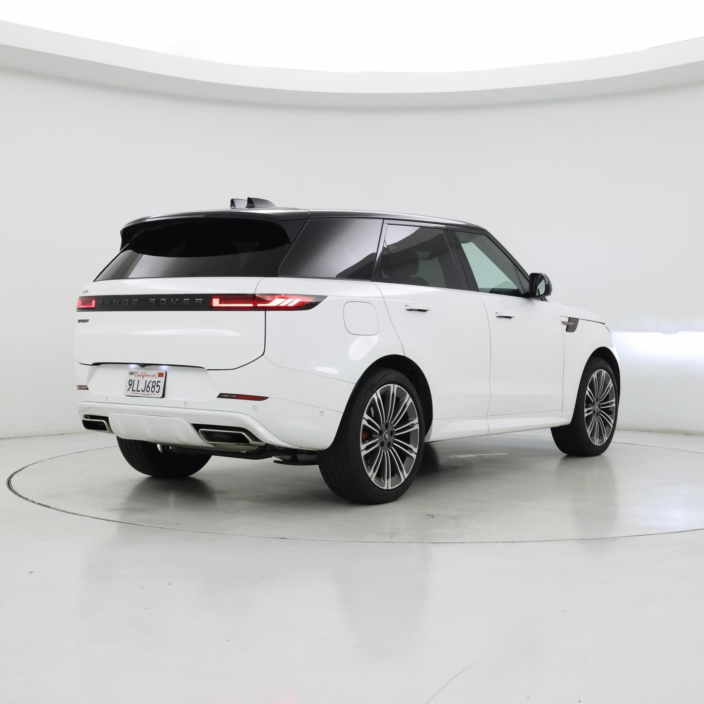 Thumbnail: 2024 Land Rover Range Rover Sport - 8