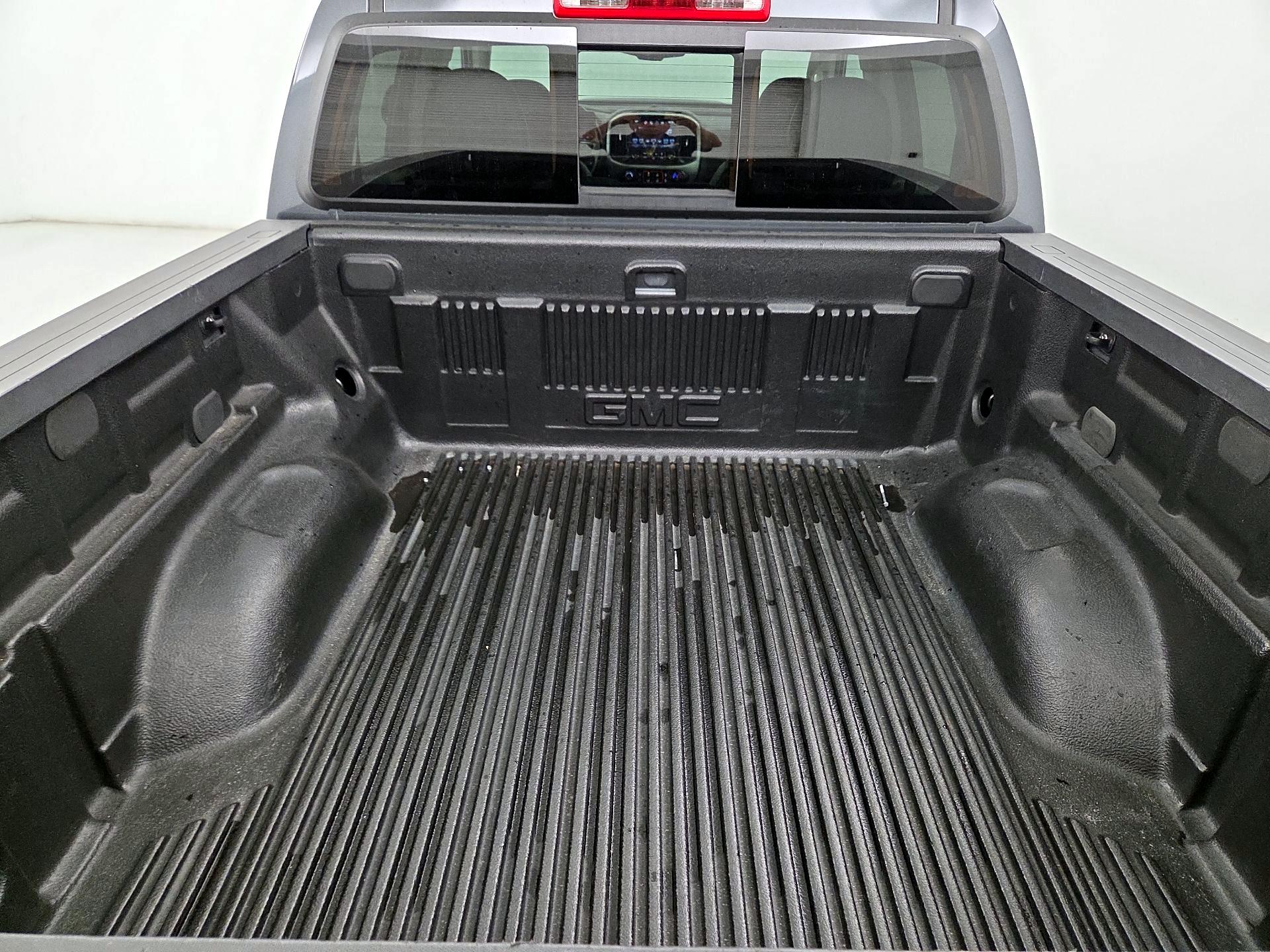 Thumbnail: 2016 GMC Canyon - 20