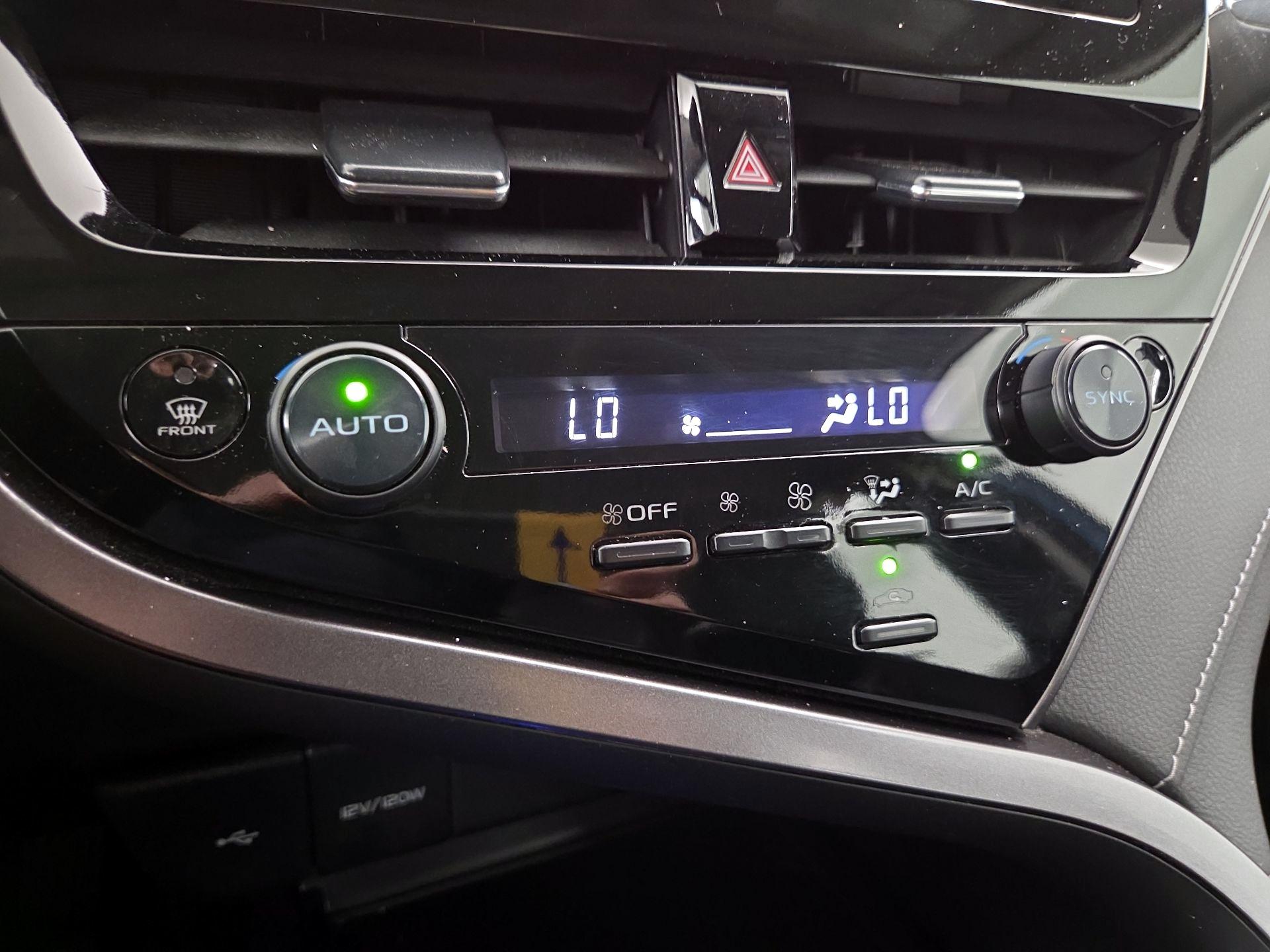 Thumbnail: 2024 Toyota Camry - 16