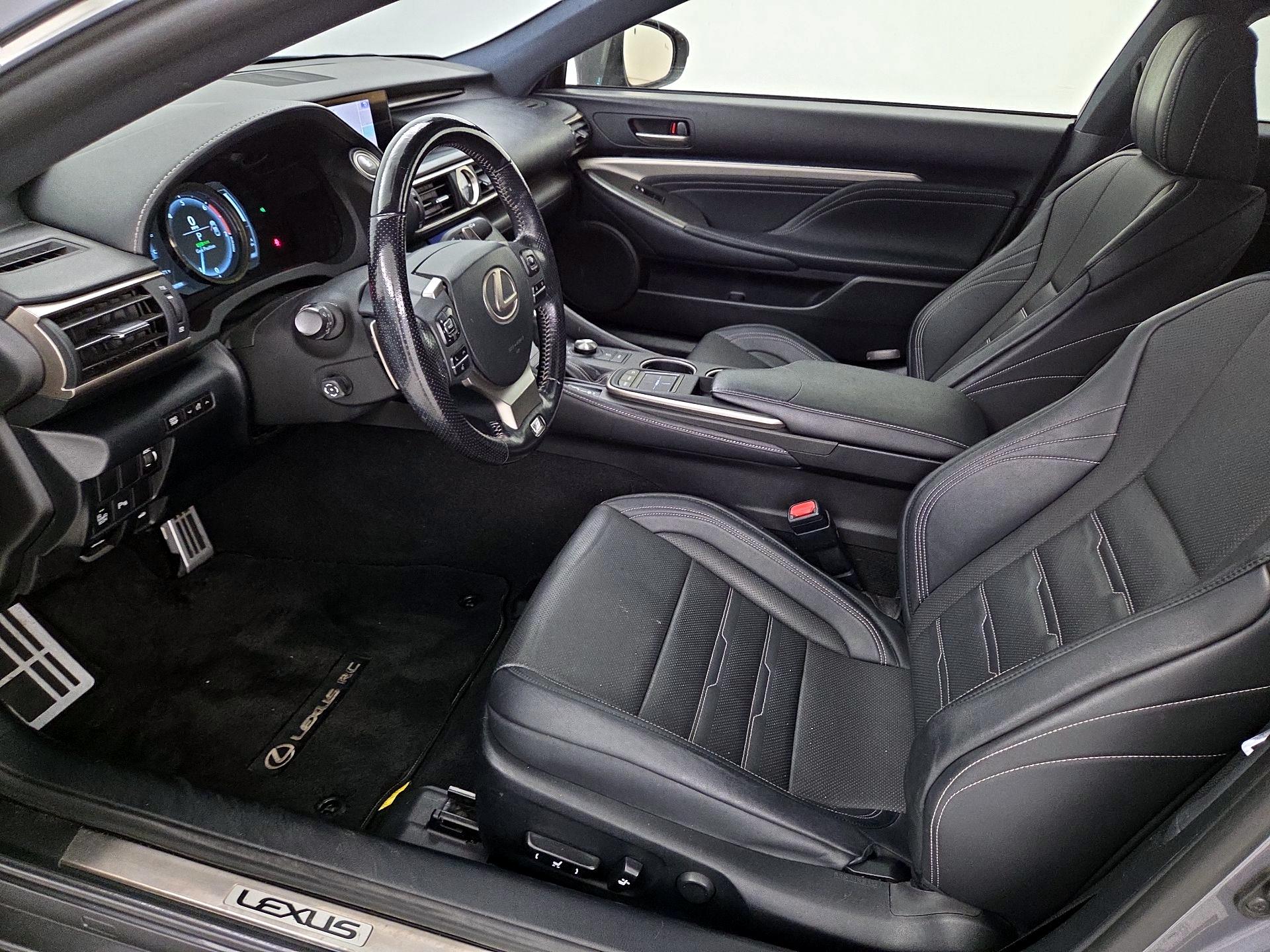 Thumbnail: 2016 Lexus RC - 11