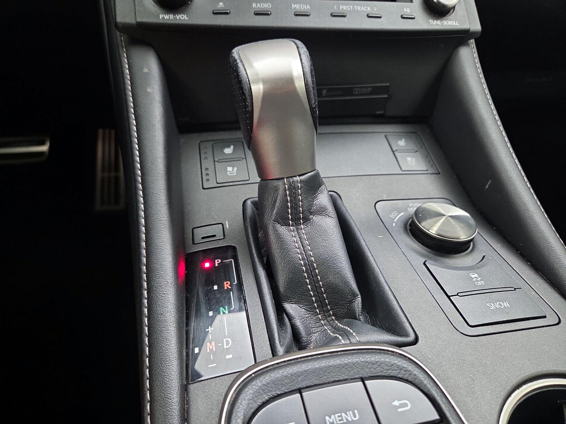 Thumbnail: 2016 Lexus RC - 18