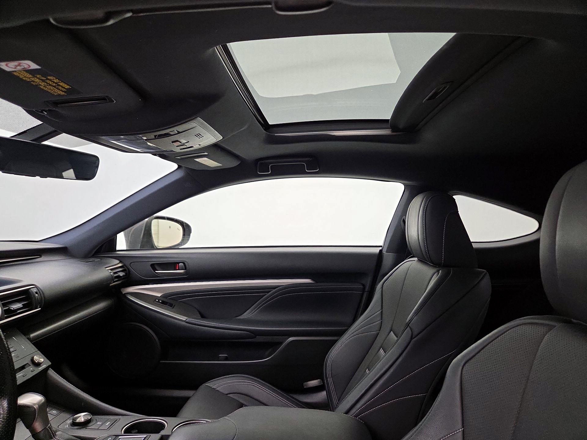 Thumbnail: 2016 Lexus RC - 20