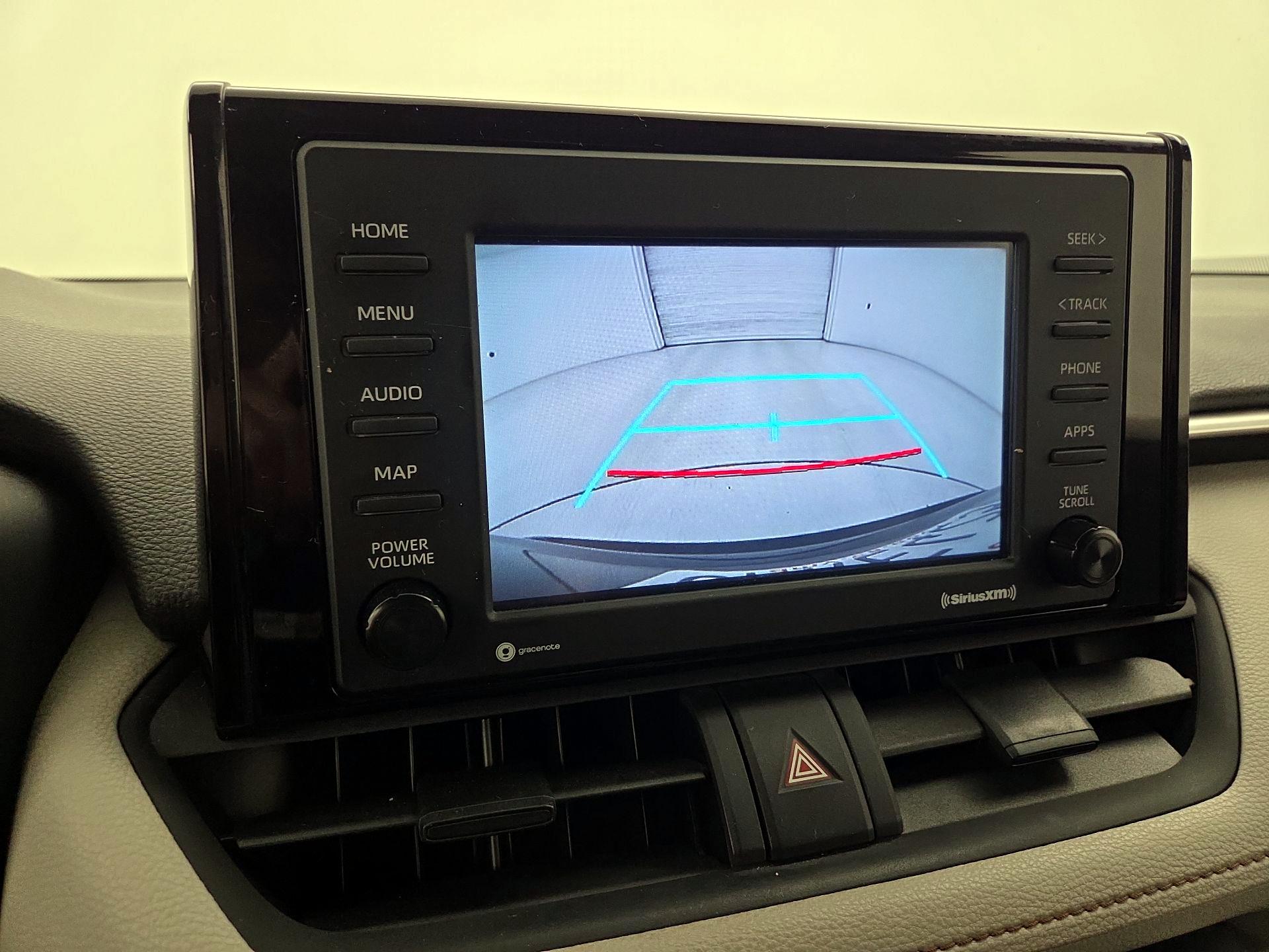 Thumbnail: 2020 Toyota RAV4 - 14