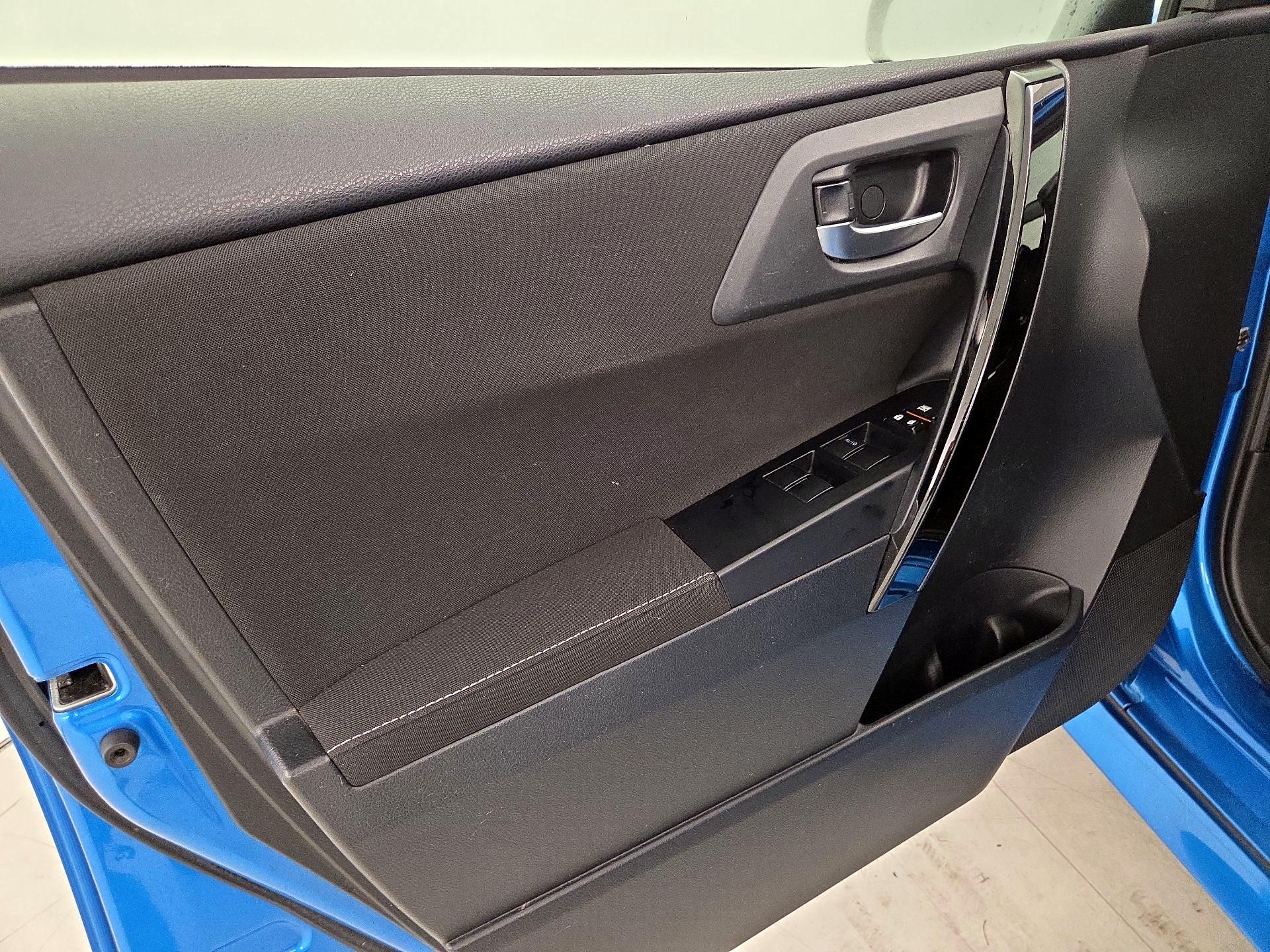 Thumbnail: 2016 Scion iM - 12