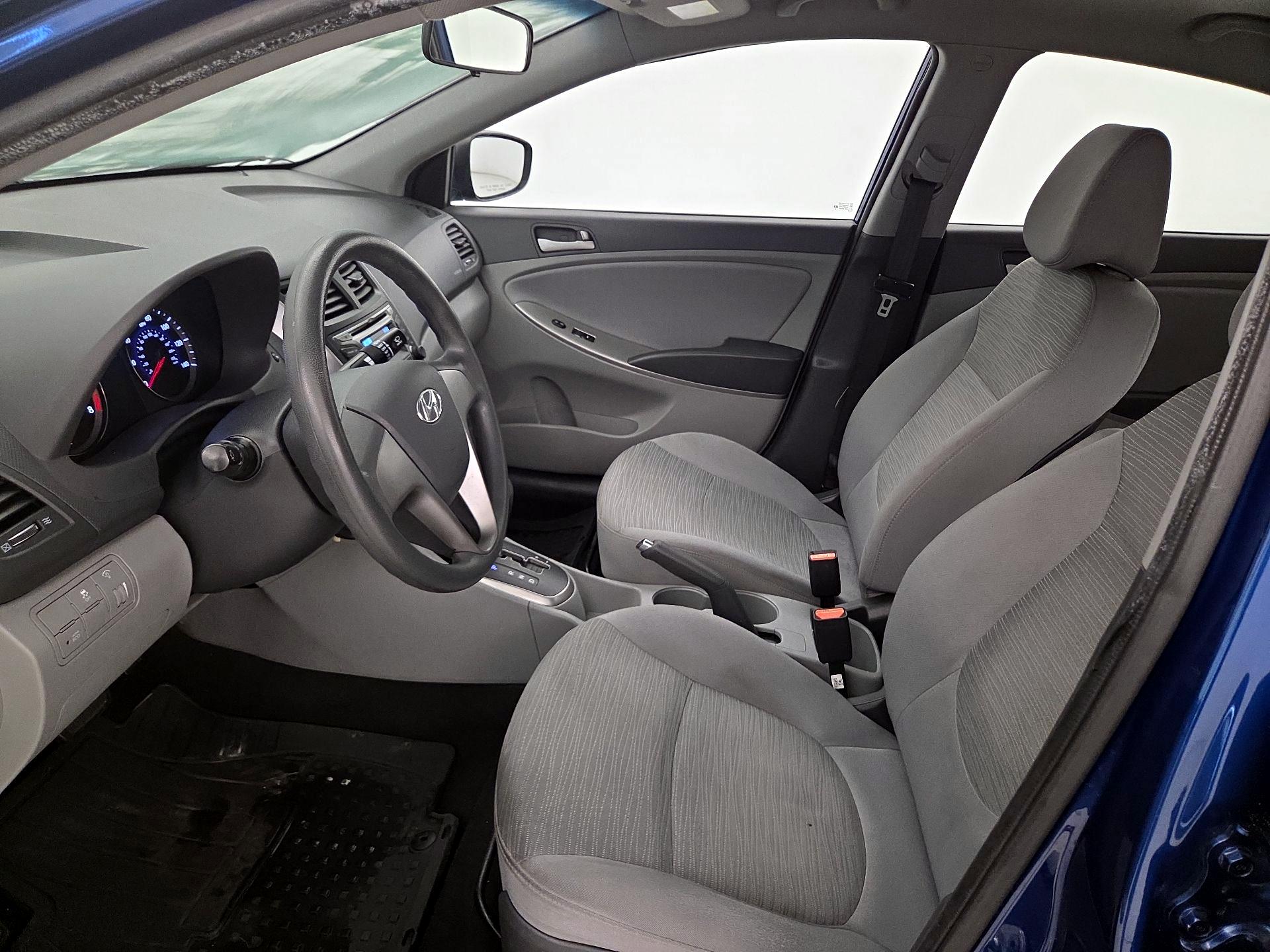 Thumbnail: 2015 Hyundai Accent - 11