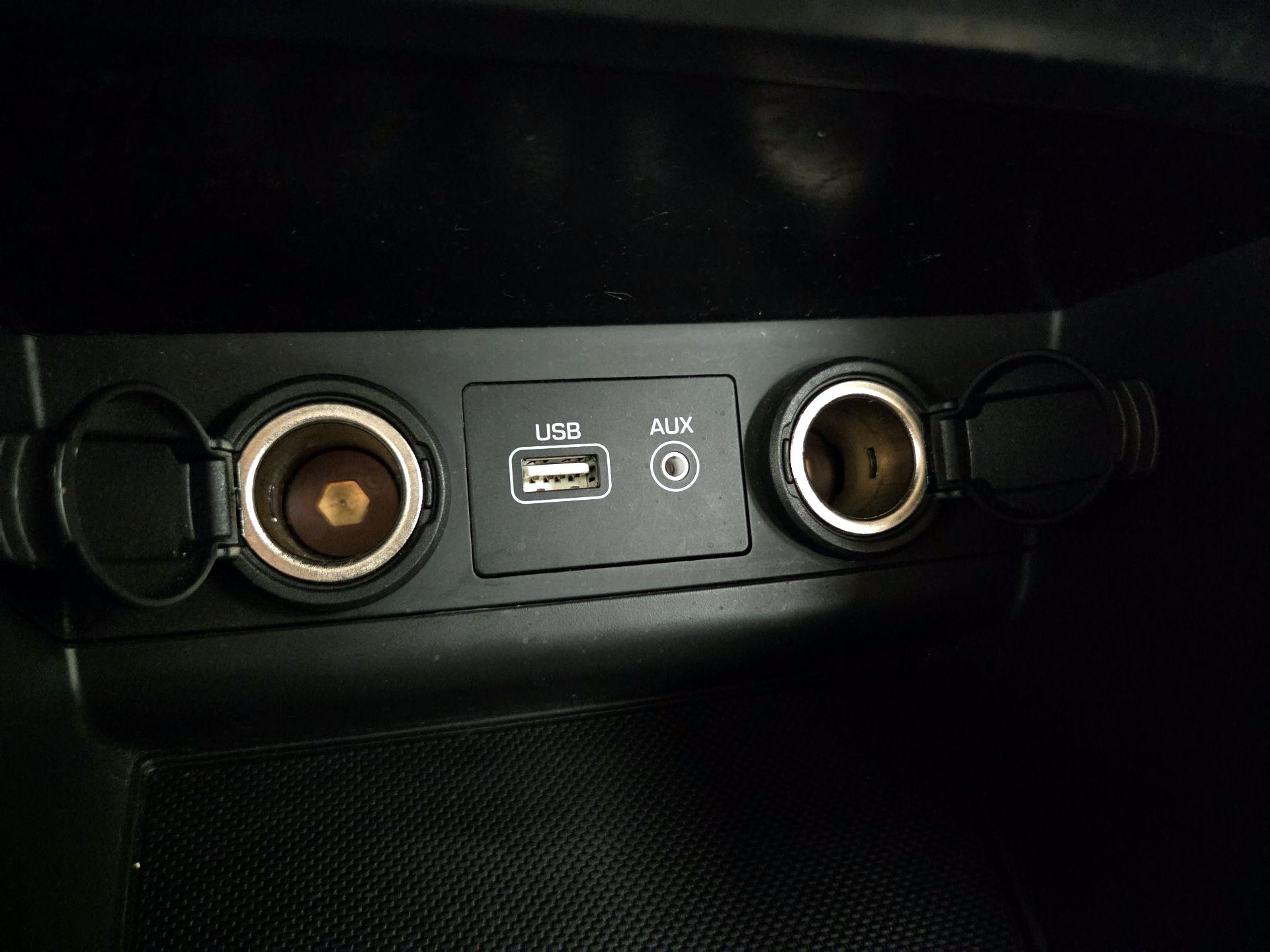 Thumbnail: 2017 Hyundai Sonata - 18