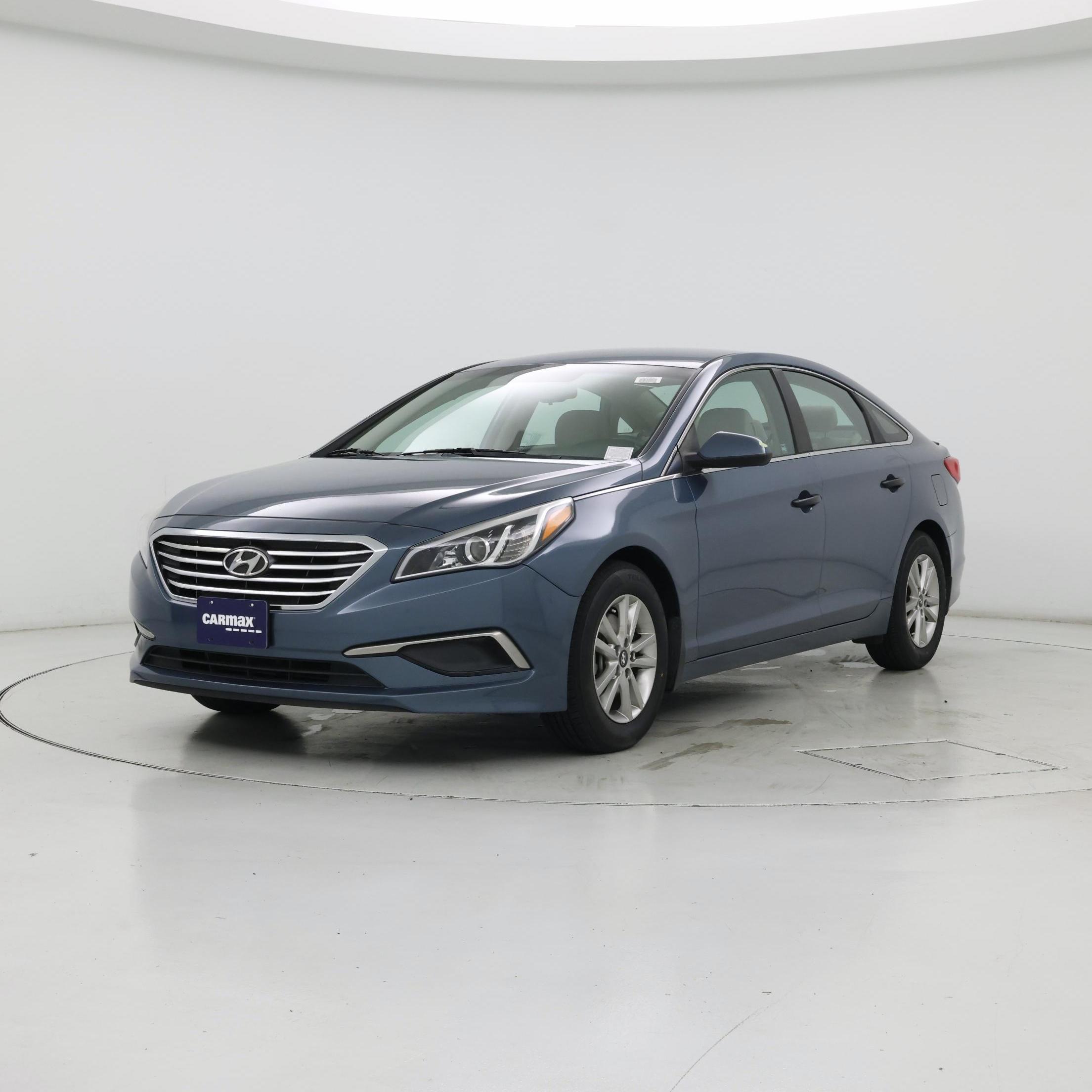 Thumbnail: 2017 Hyundai Sonata - 4