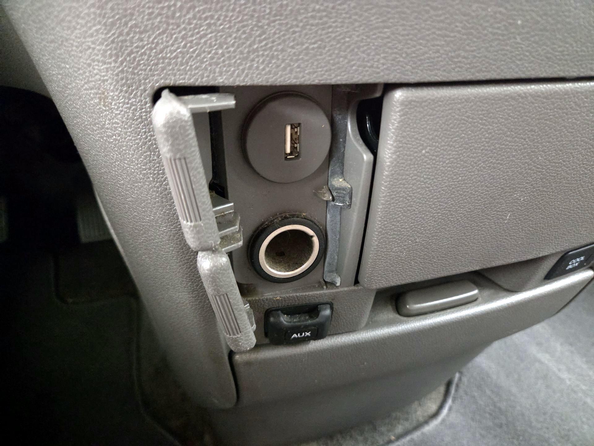 Thumbnail: 2014 Honda Odyssey - 18