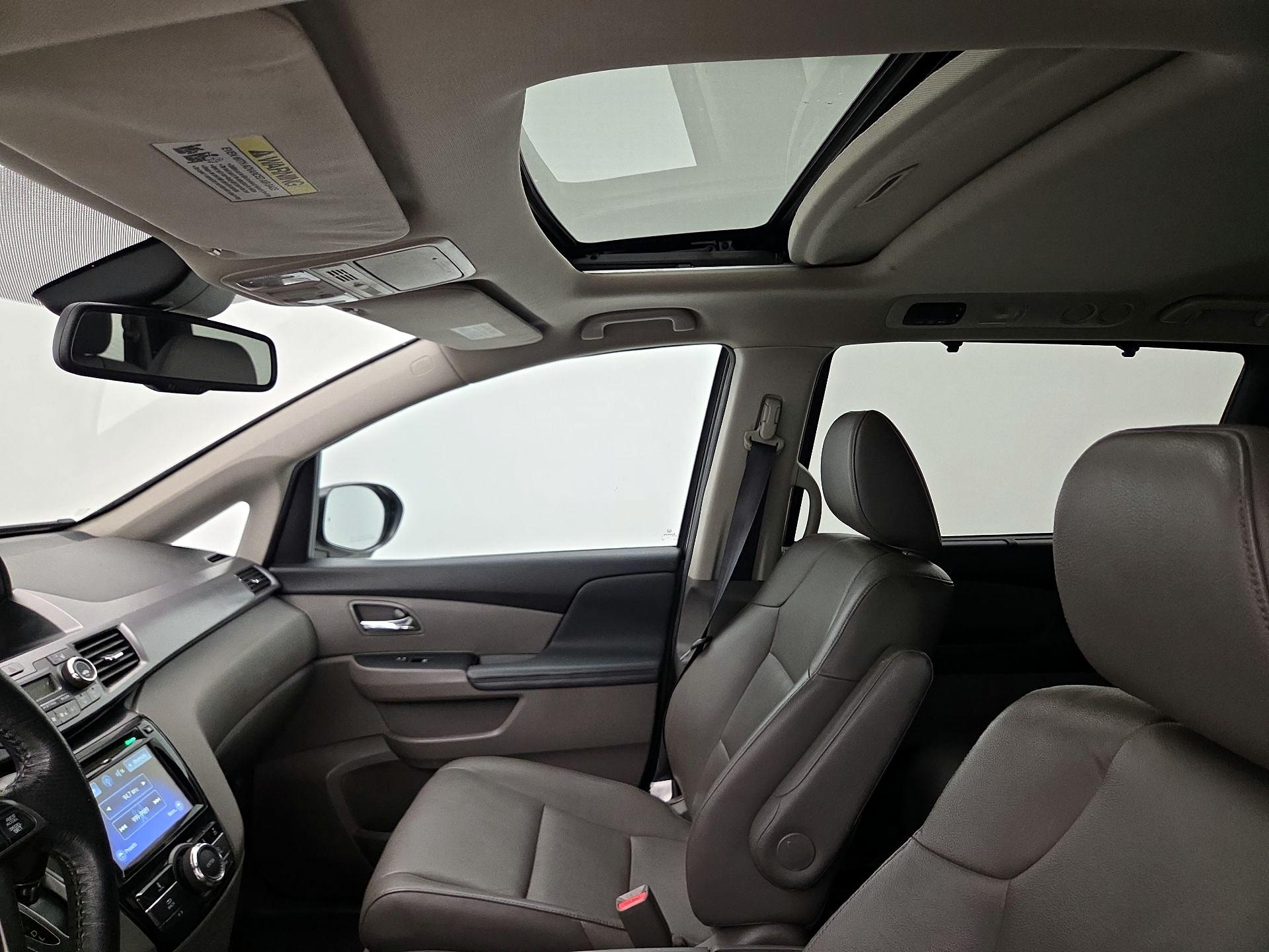 Thumbnail: 2014 Honda Odyssey - 19