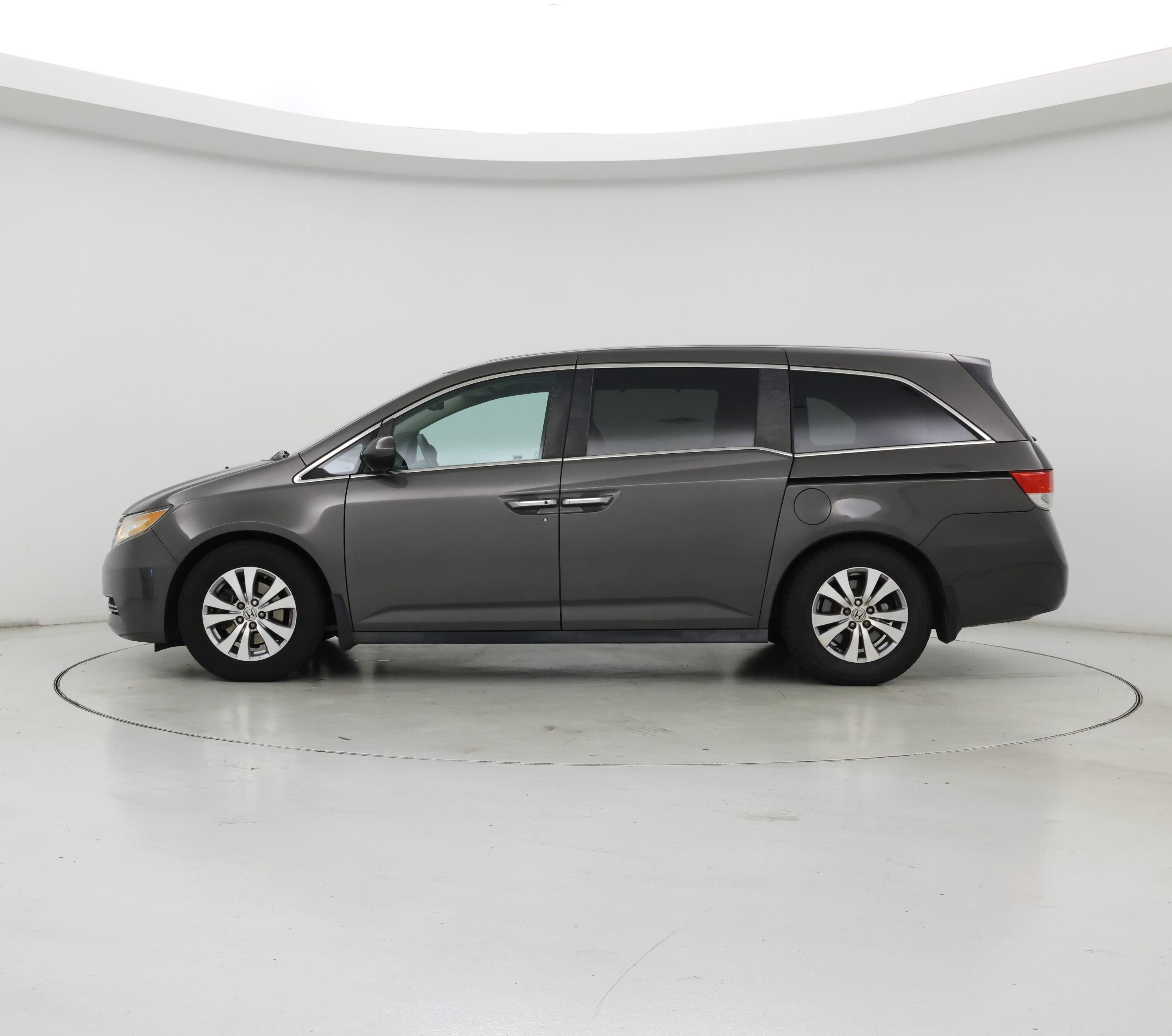 Thumbnail: 2014 Honda Odyssey - 3