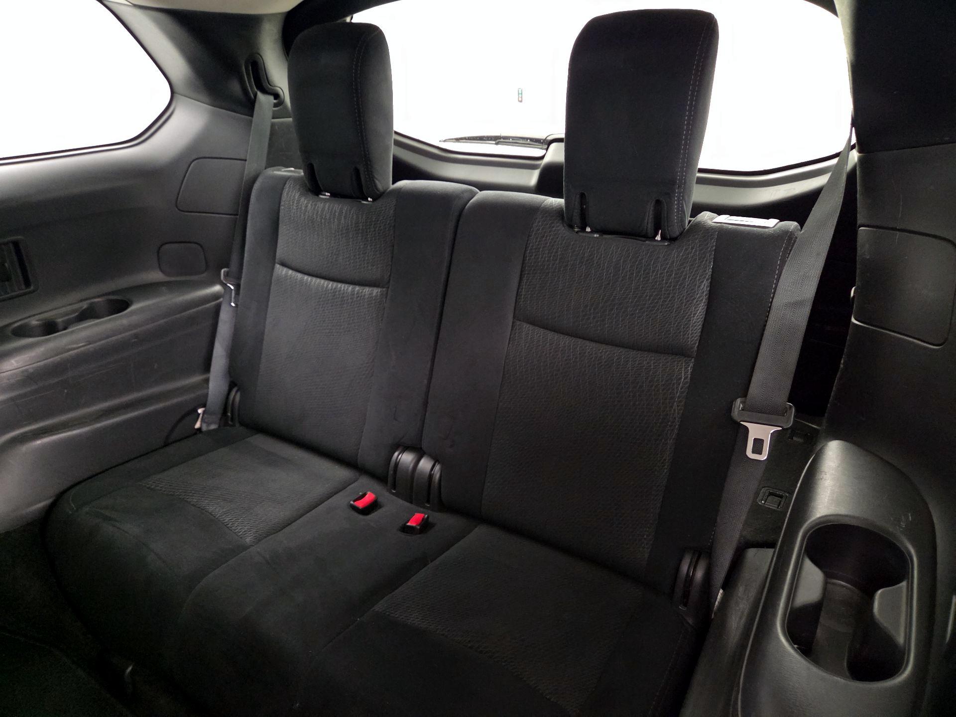 Thumbnail: 2014 Nissan Pathfinder - 18