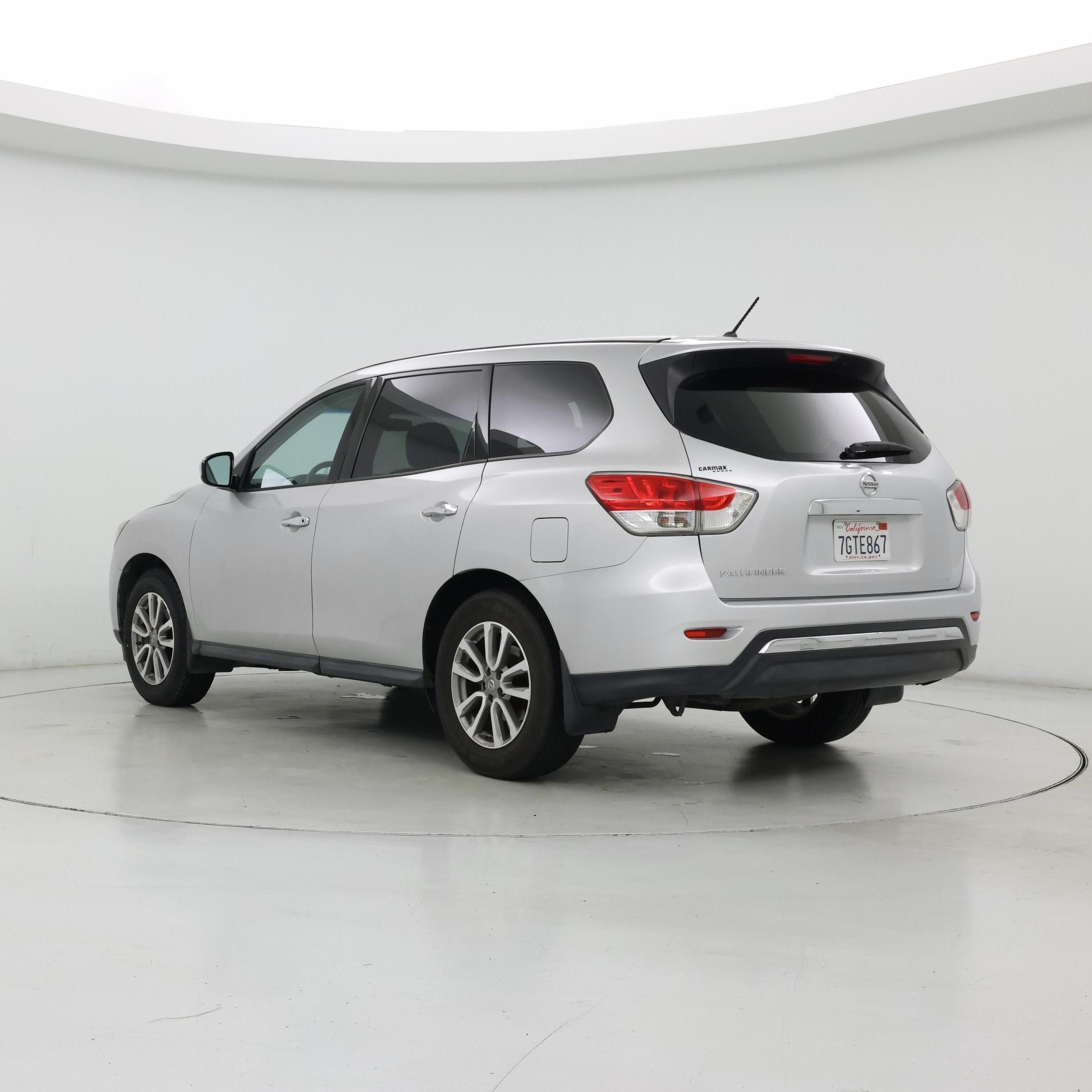 Thumbnail: 2014 Nissan Pathfinder - 2