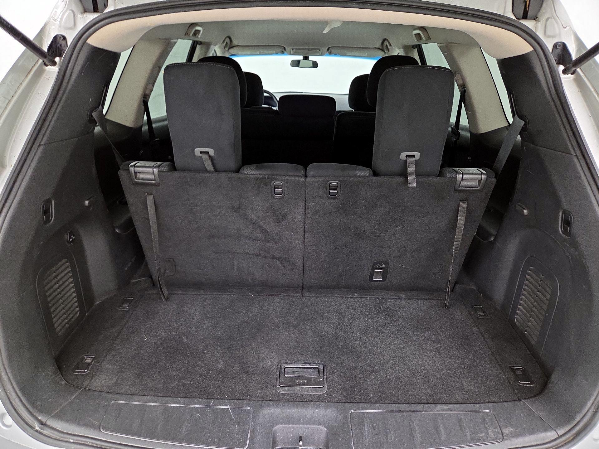 Thumbnail: 2014 Nissan Pathfinder - 19