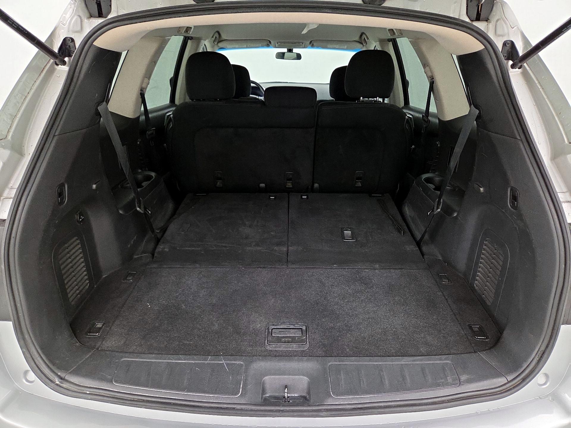 Thumbnail: 2014 Nissan Pathfinder - 20