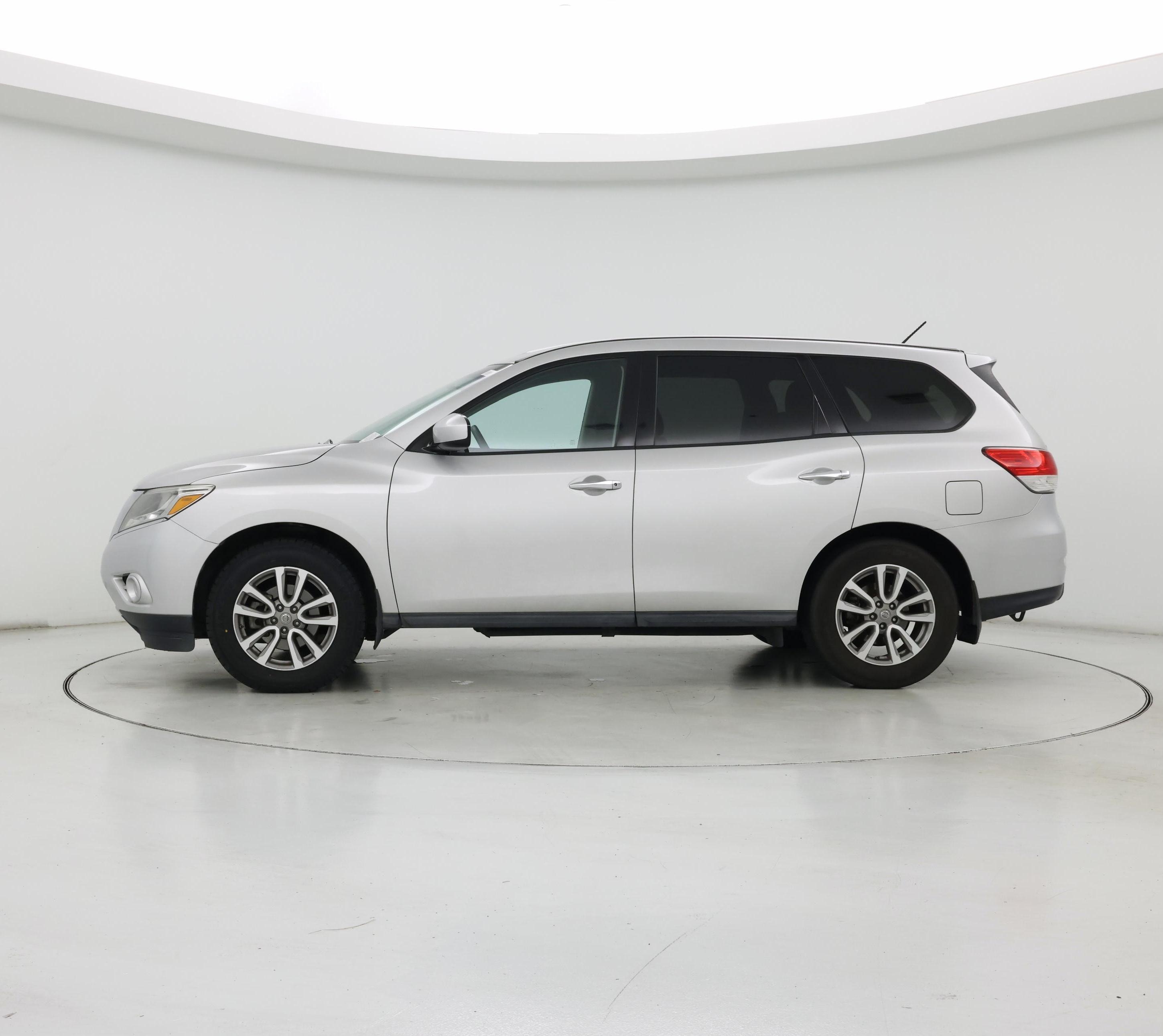 Thumbnail: 2014 Nissan Pathfinder - 3