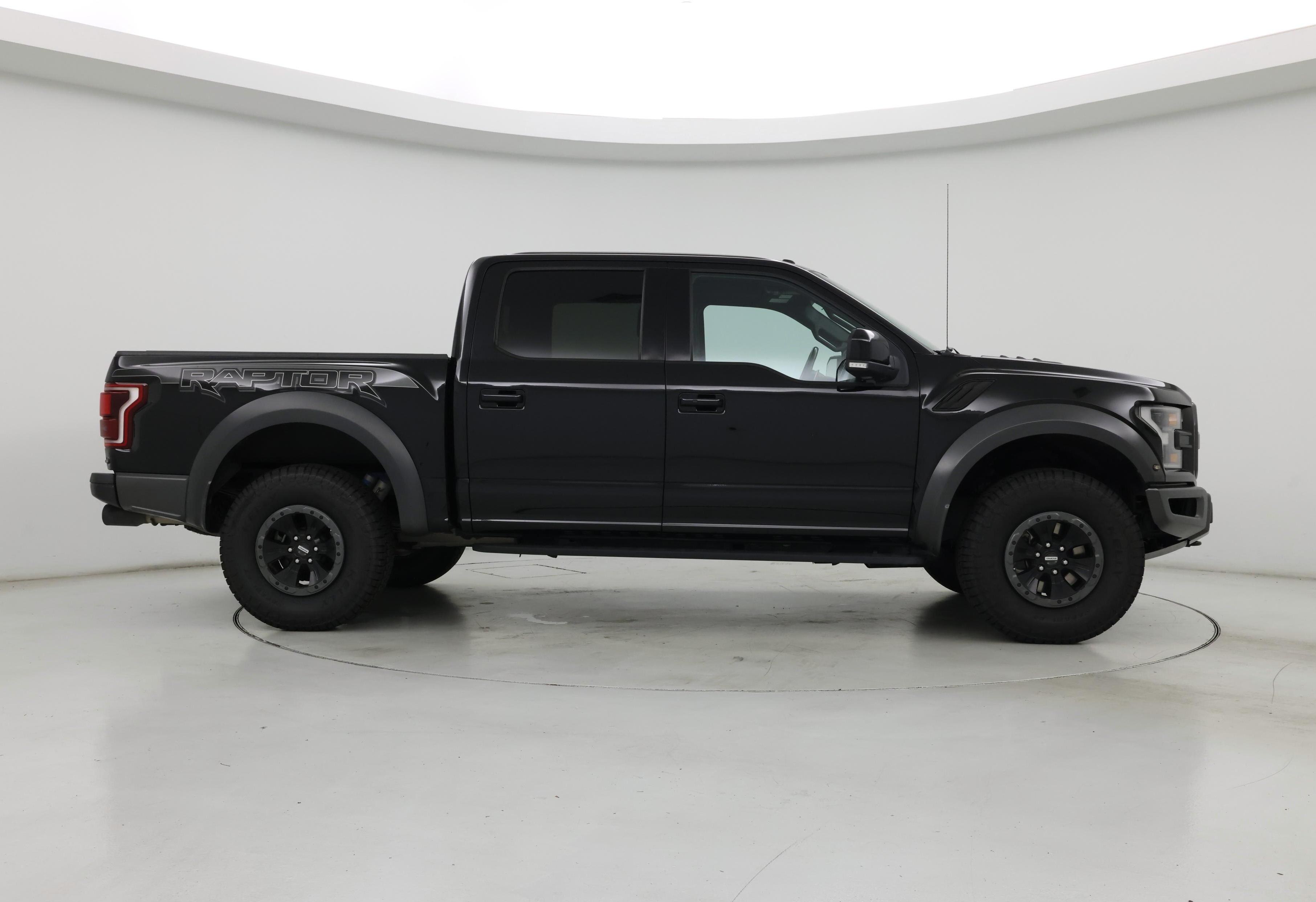 Thumbnail: 2017 Ford F-150 - 7