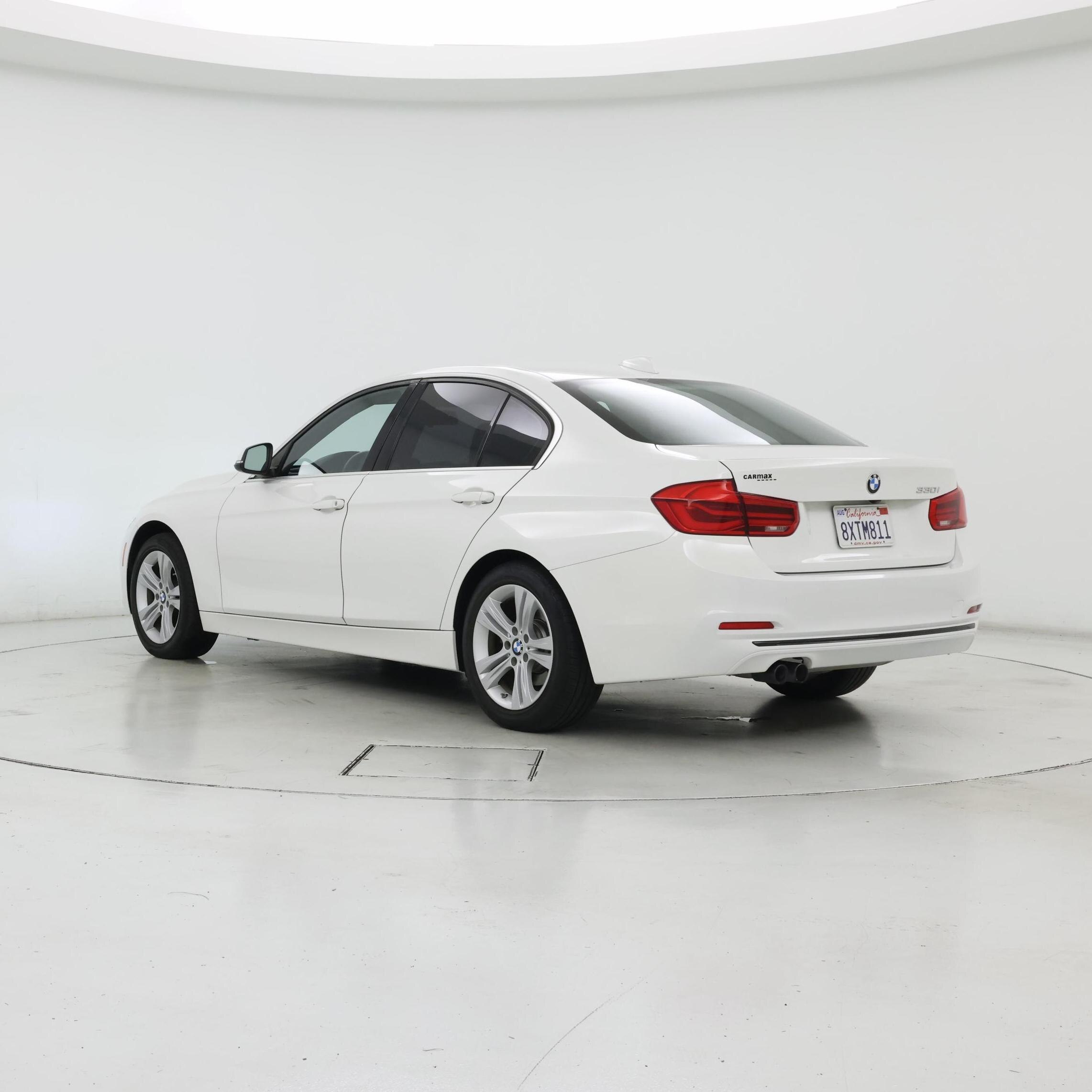 Thumbnail: 2018 BMW 3 Series - 2