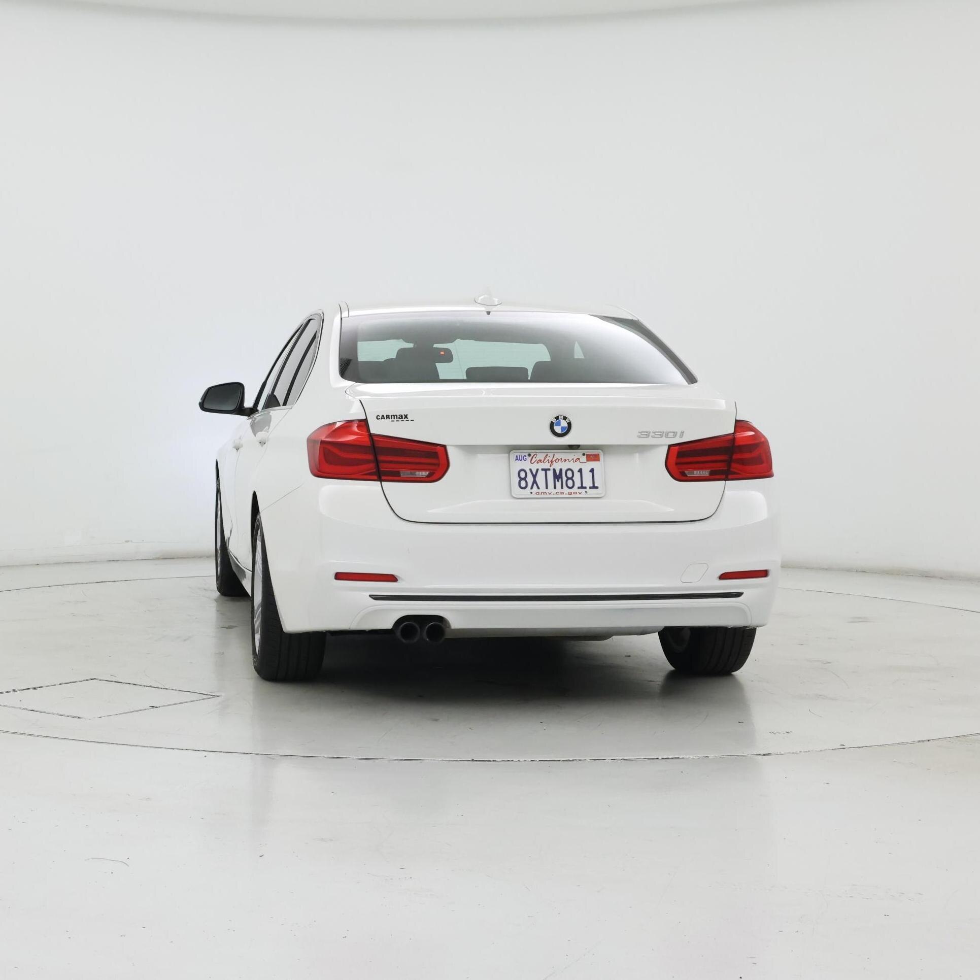 Thumbnail: 2018 BMW 3 Series - 6