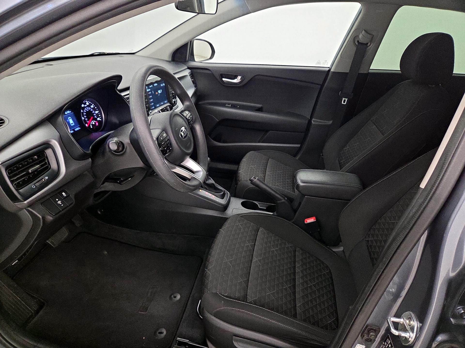 Thumbnail: 2019 Kia Rio5 - 11