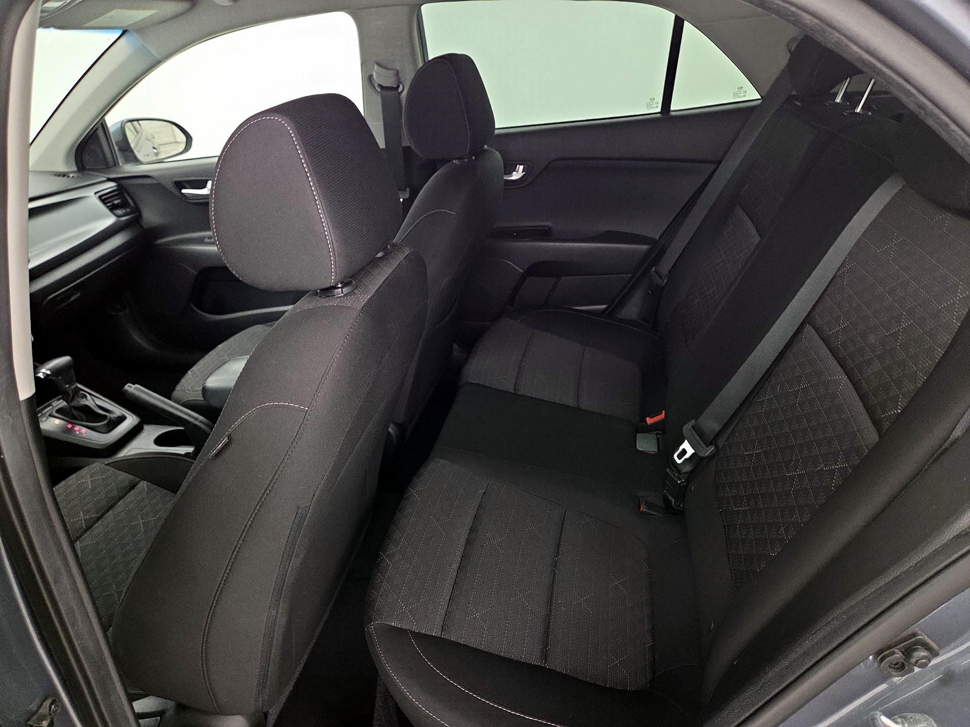 Thumbnail: 2019 Kia Rio5 - 19