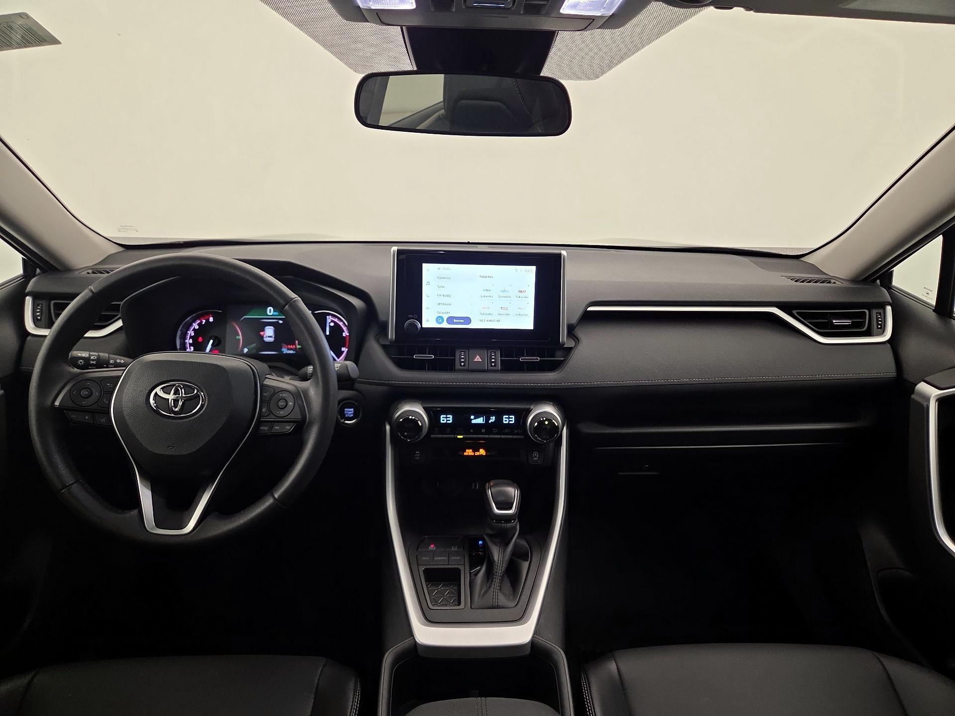 Thumbnail: 2023 Toyota RAV4 - 9