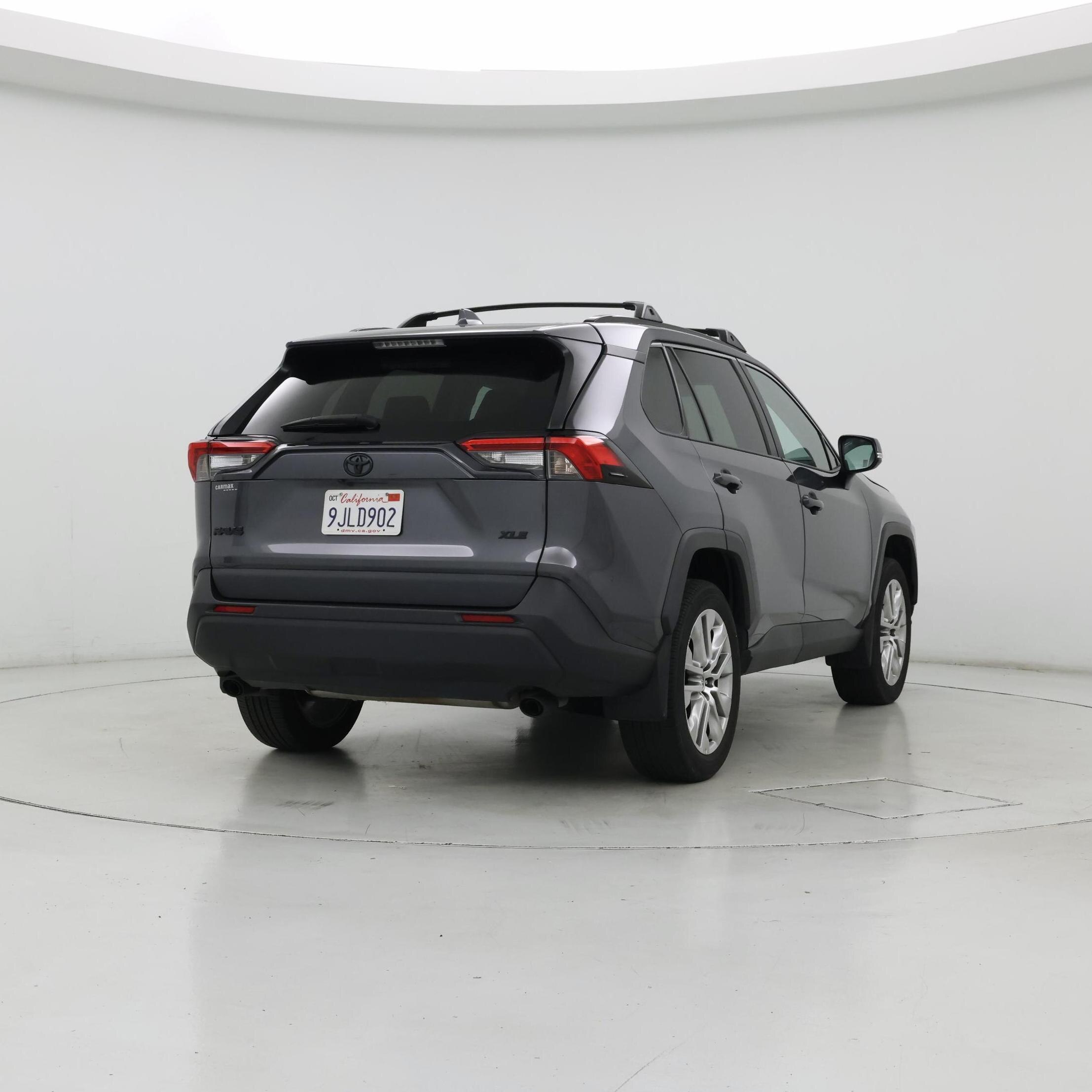 Thumbnail: 2023 Toyota RAV4 - 8