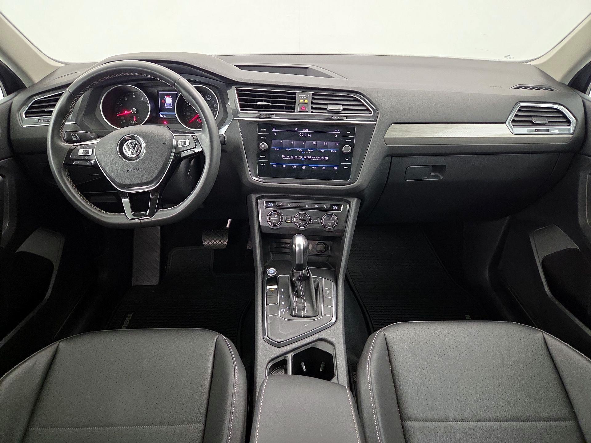 Thumbnail: 2021 Volkswagen Tiguan - 9