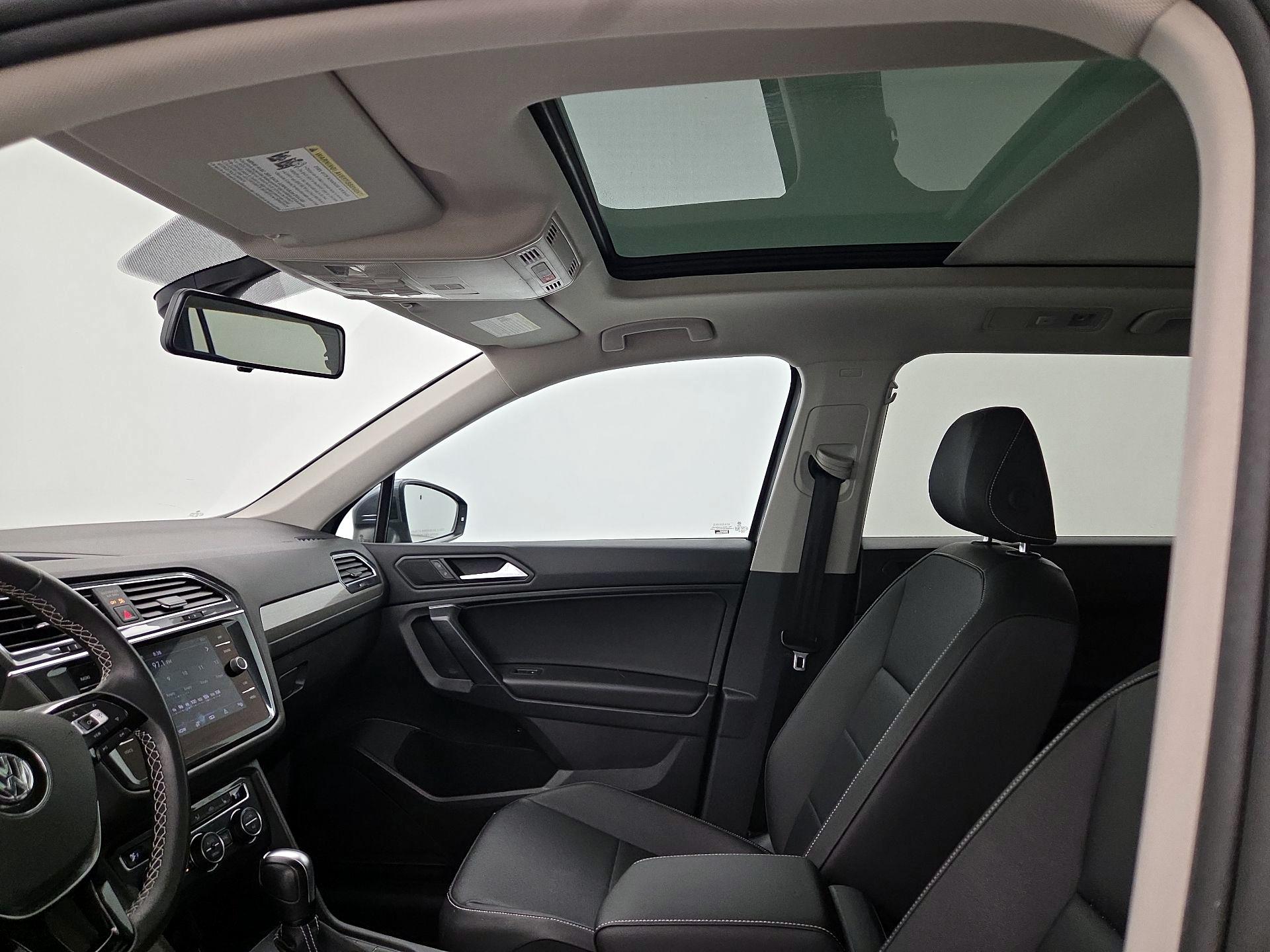 Thumbnail: 2021 Volkswagen Tiguan - 19