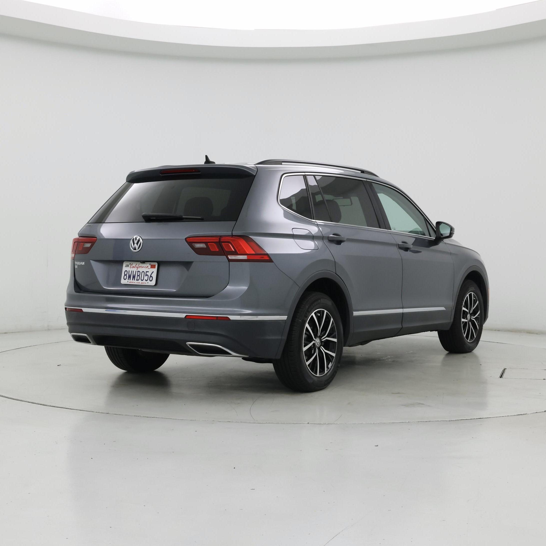 Thumbnail: 2021 Volkswagen Tiguan - 8