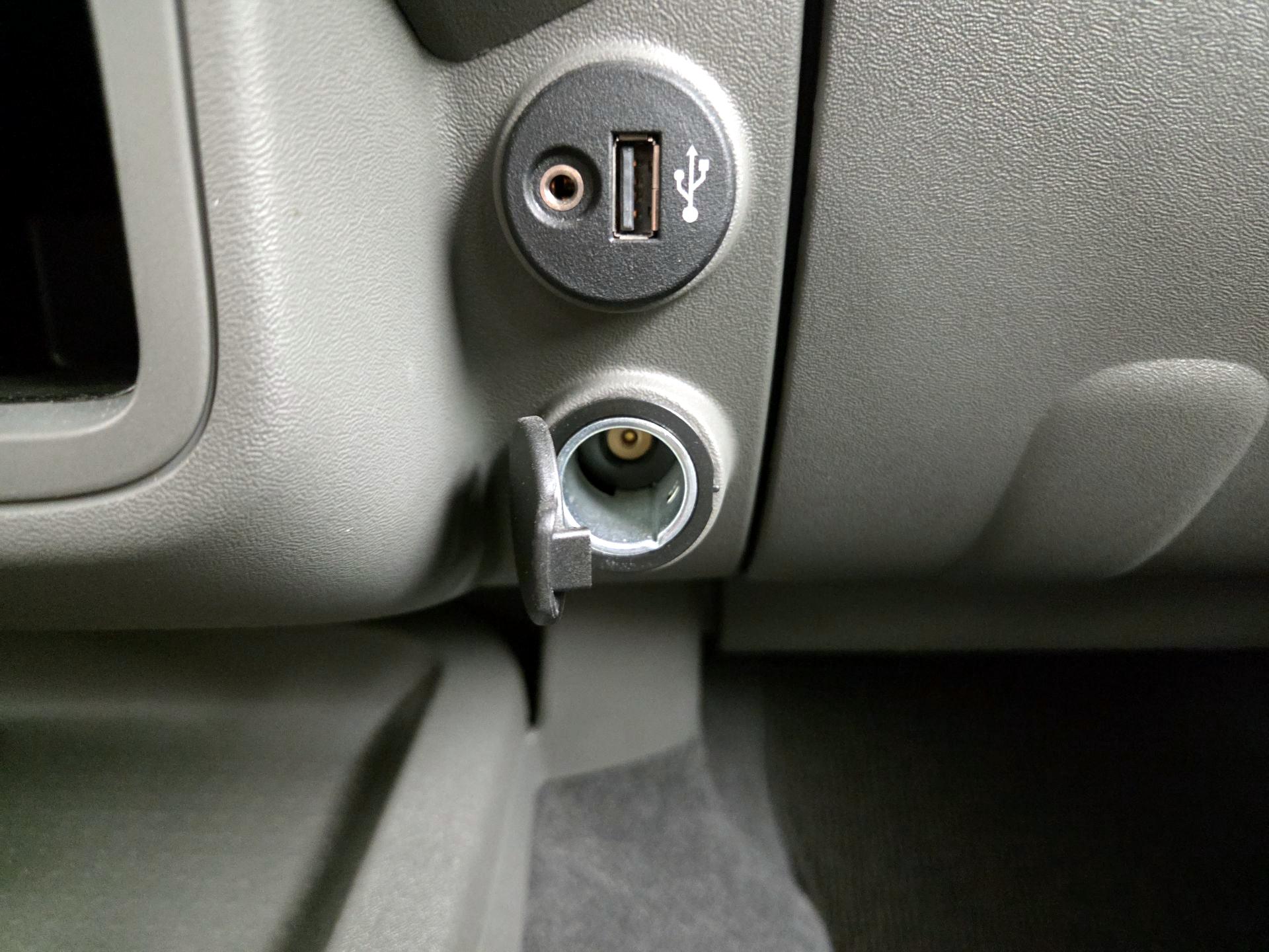 Thumbnail: 2019 Nissan Frontier - 18