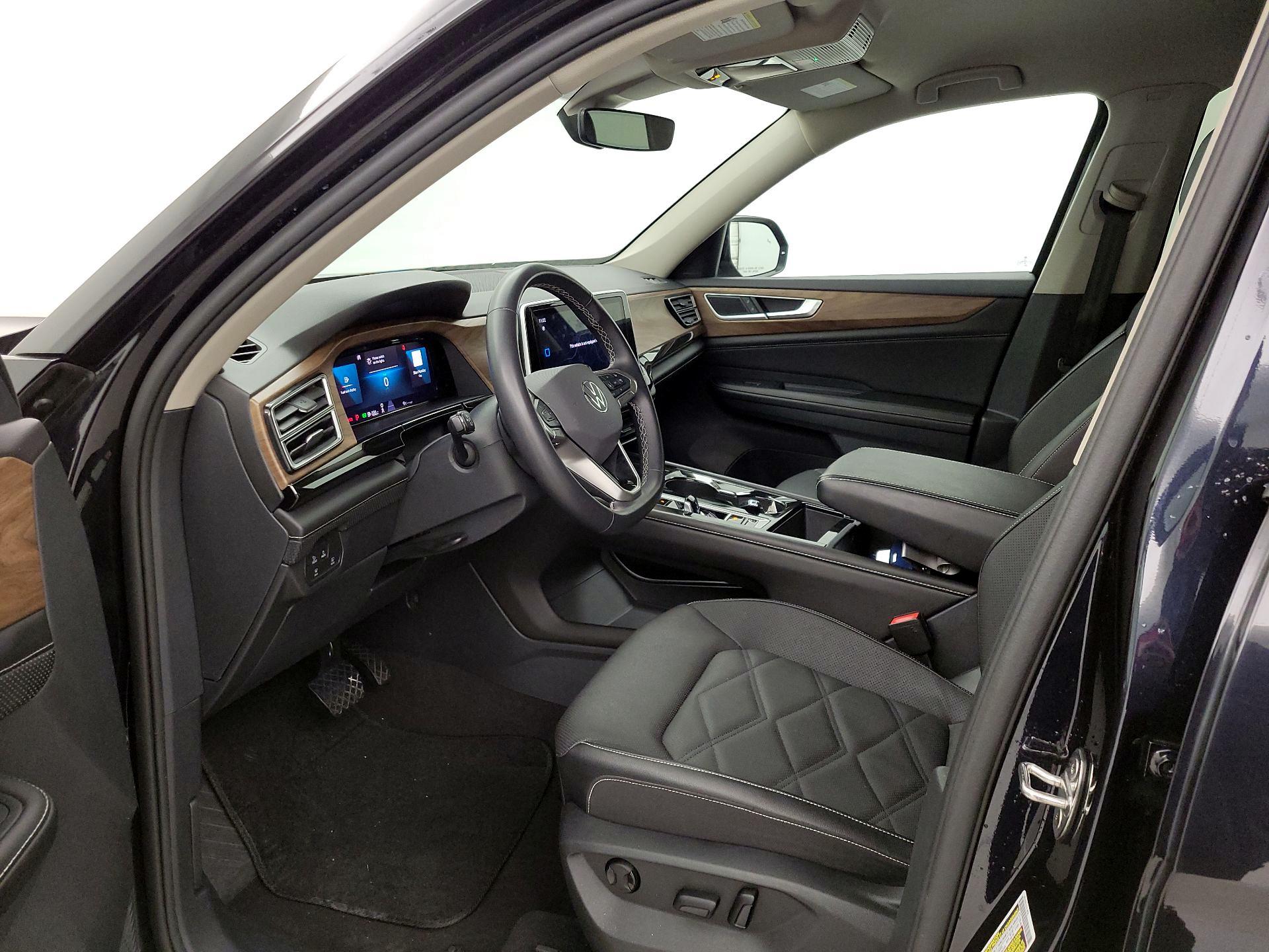 Thumbnail: 2024 Volkswagen Atlas - 11